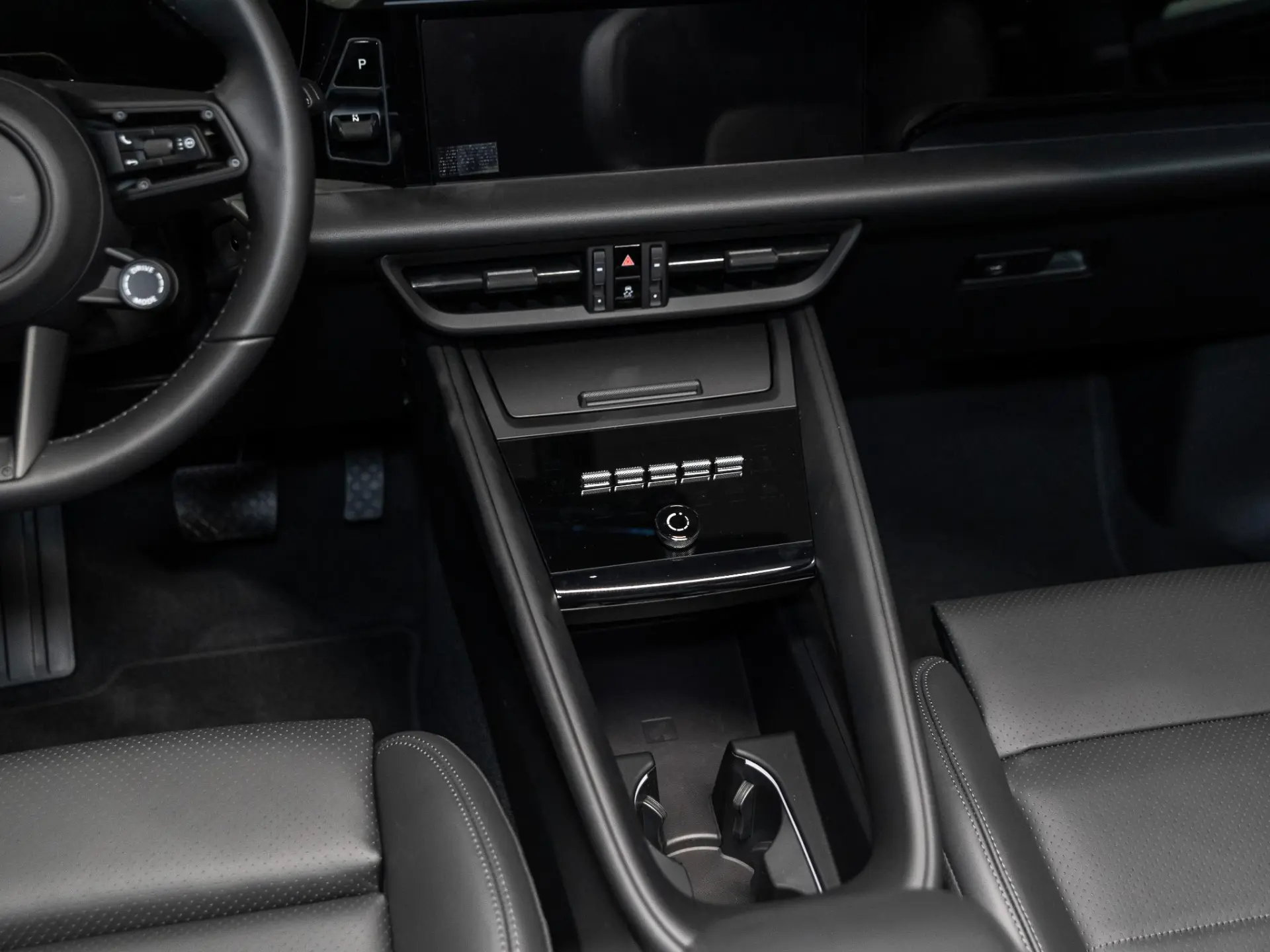 Macan 4 100 kWh