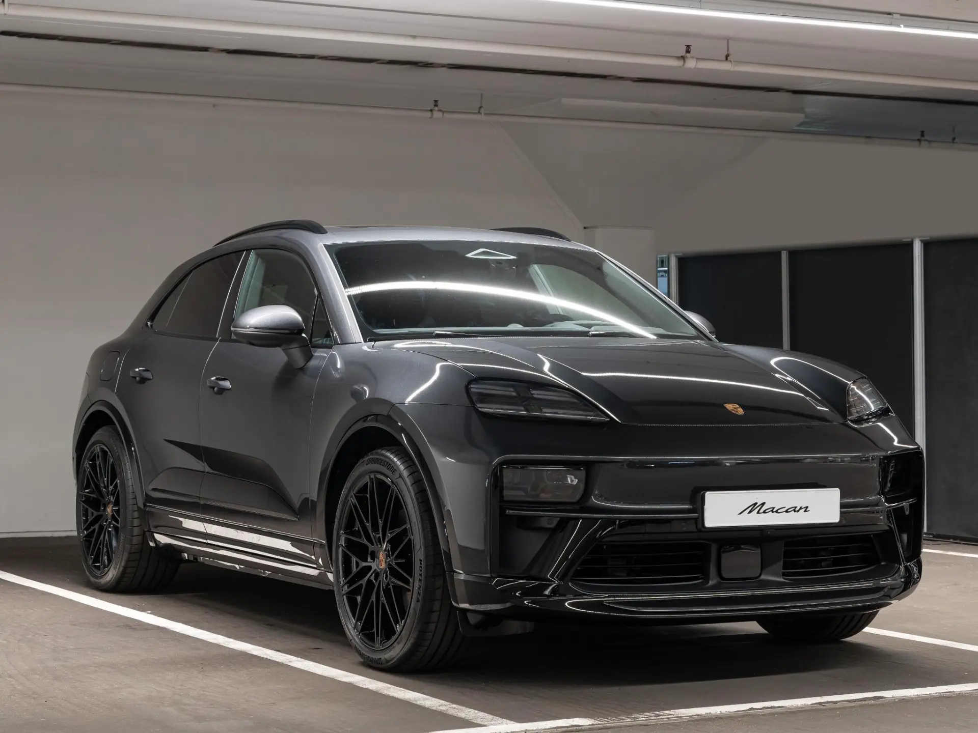 Macan 4 100 kWh