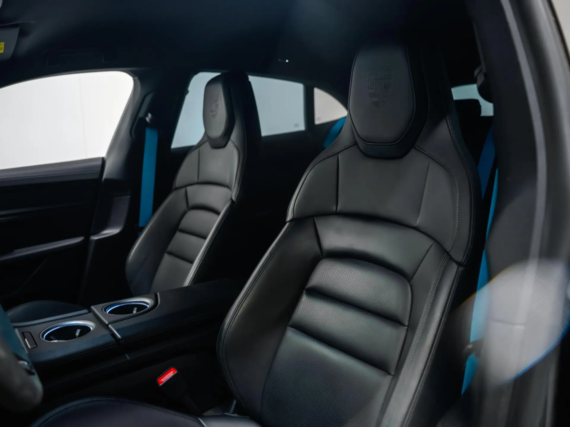 Taycan 4S Cross Turismo