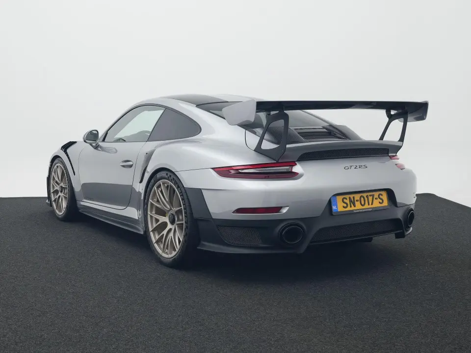 911 GT2 RS