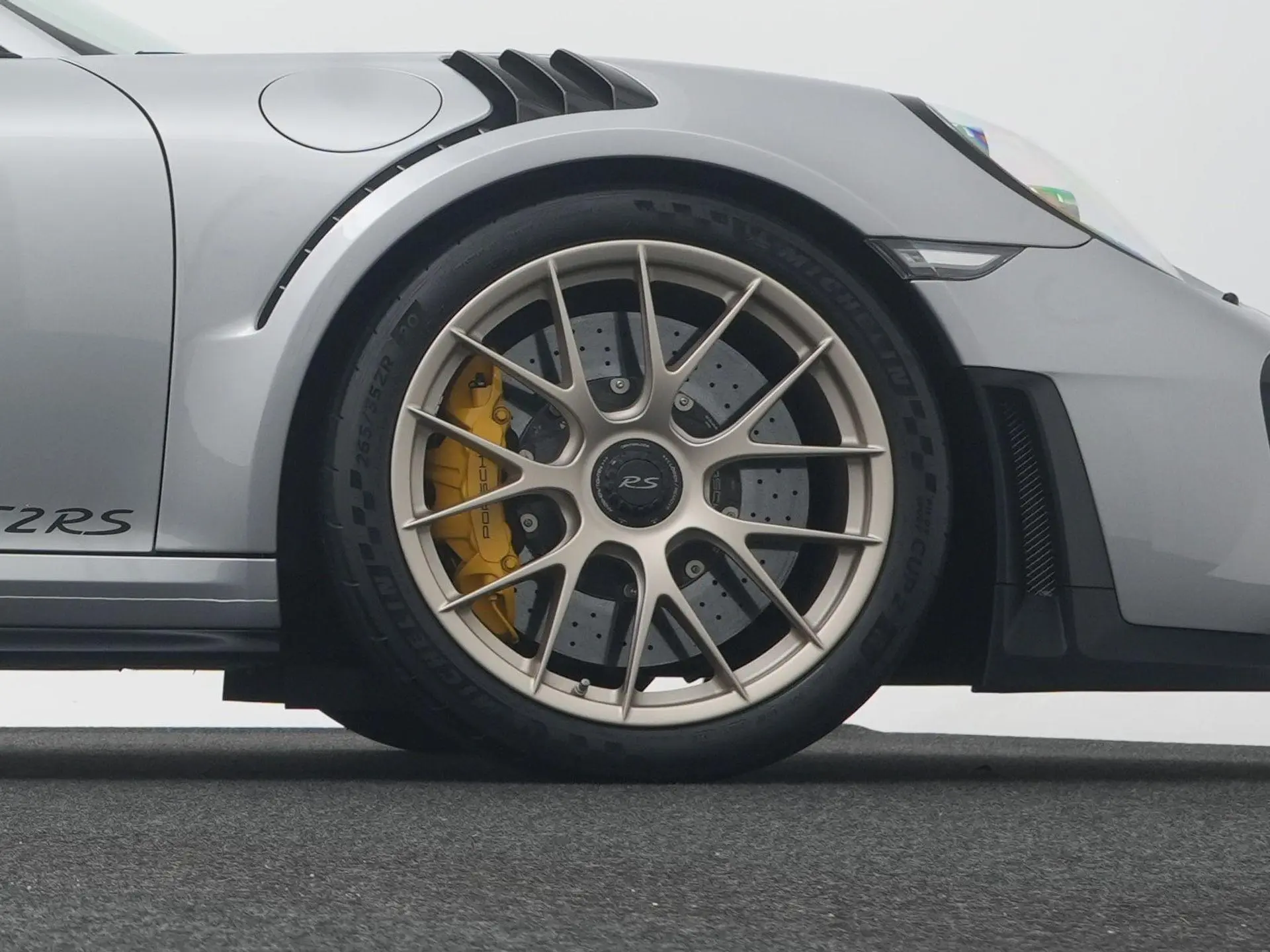 911 GT2 RS
