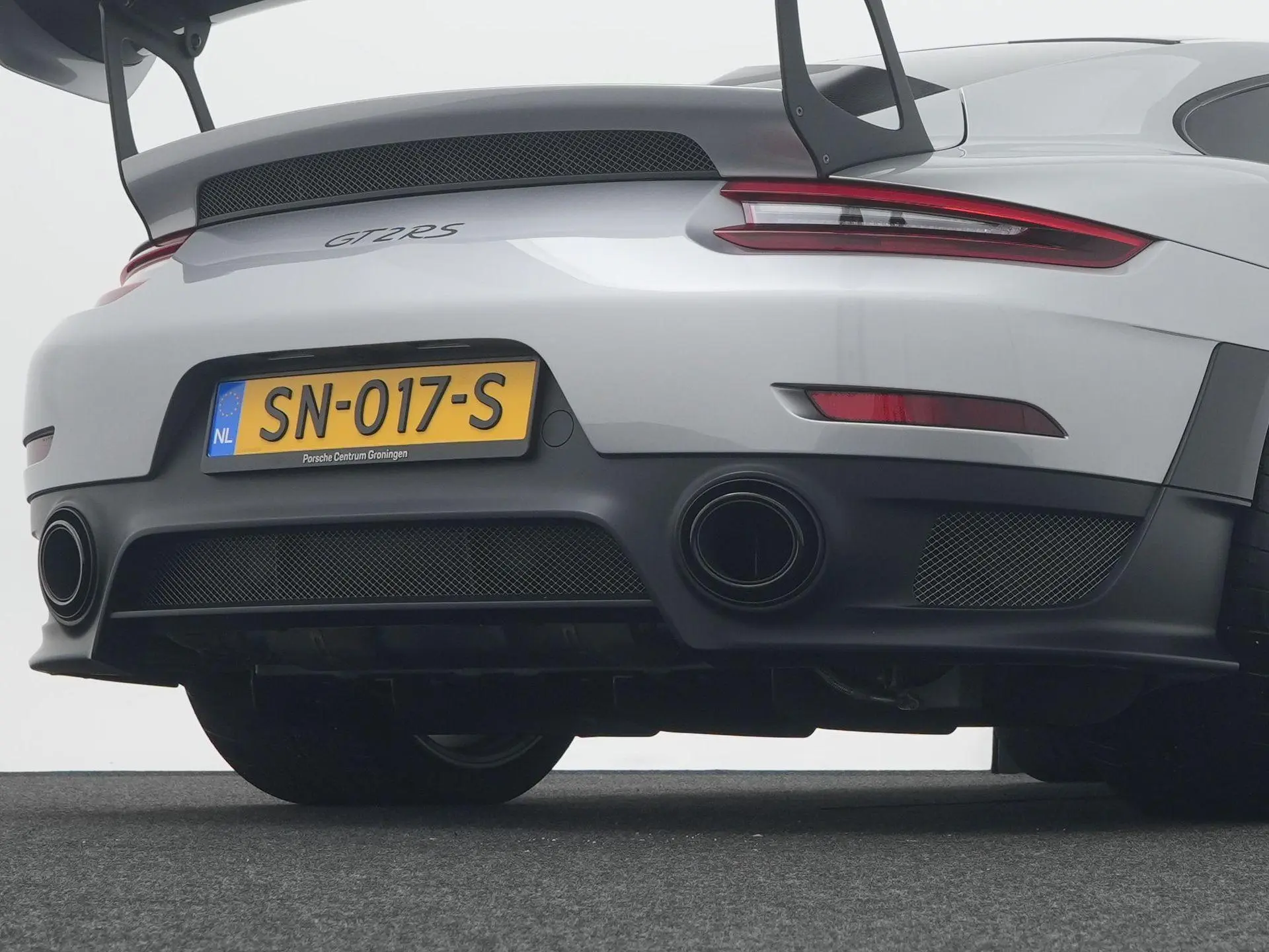 911 GT2 RS