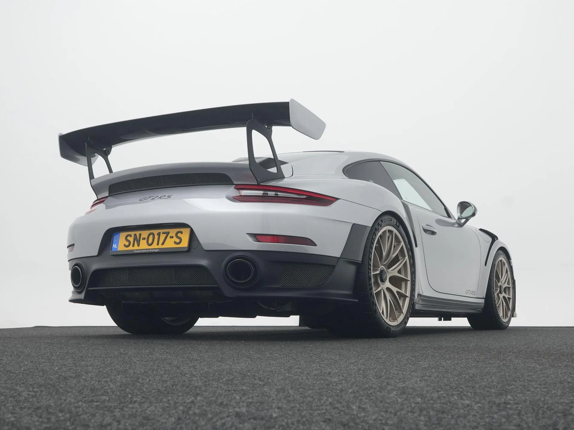 911 GT2 RS