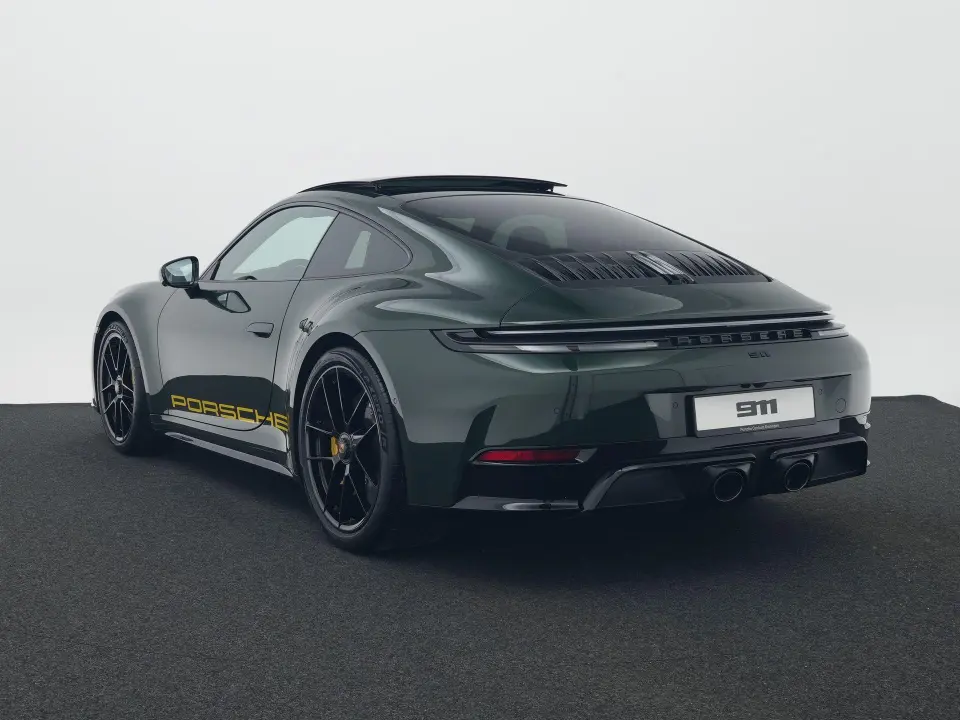 911 Carrera 4 GTS