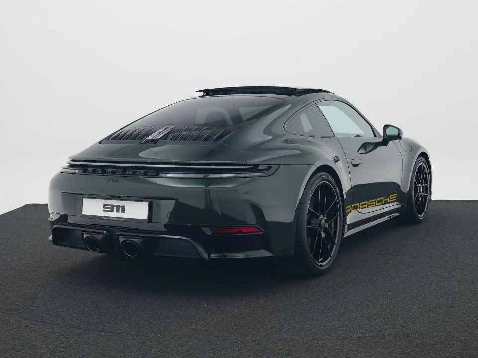 911 Carrera 4 GTS