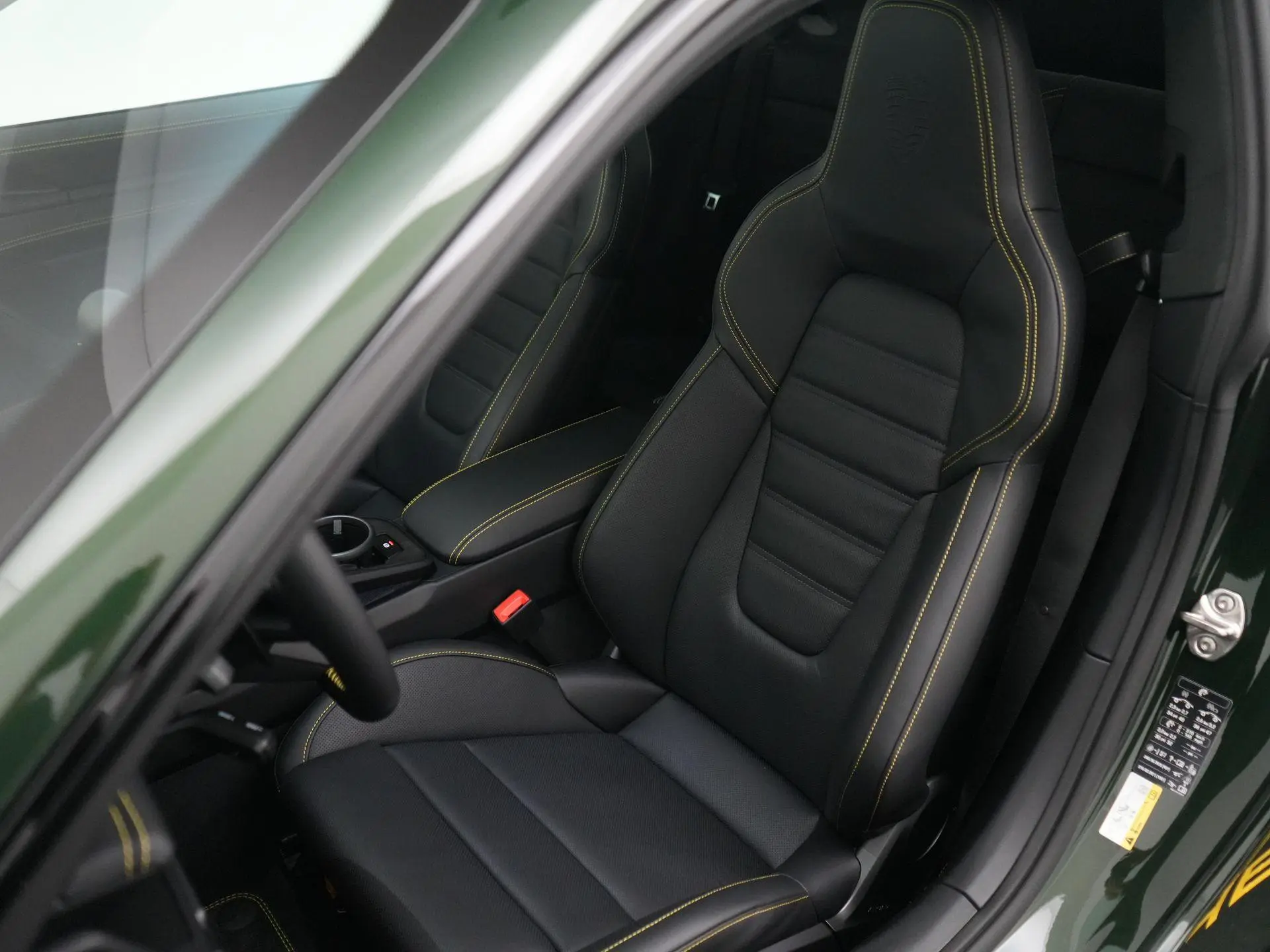 911 Carrera 4 GTS