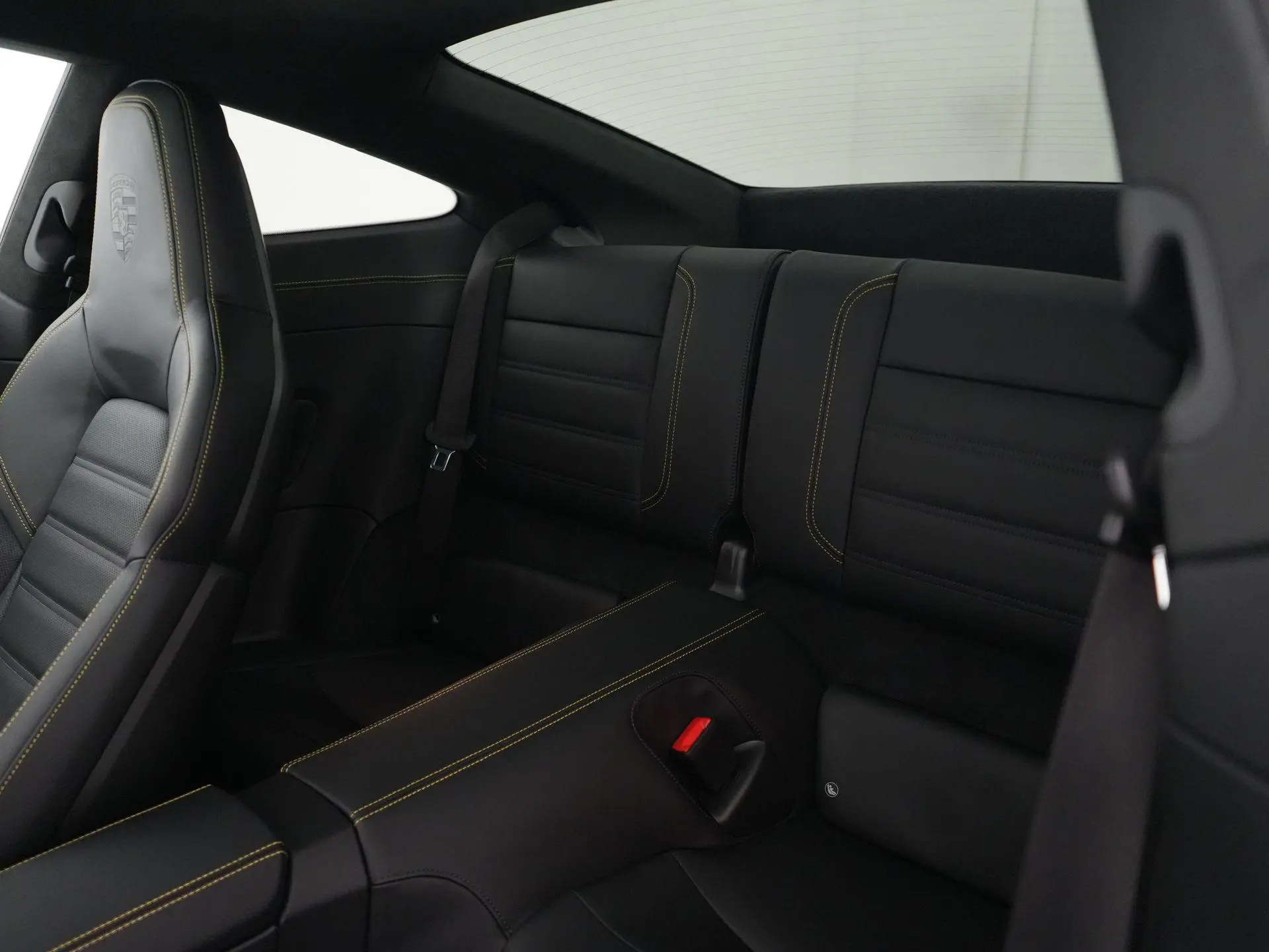911 Carrera 4 GTS
