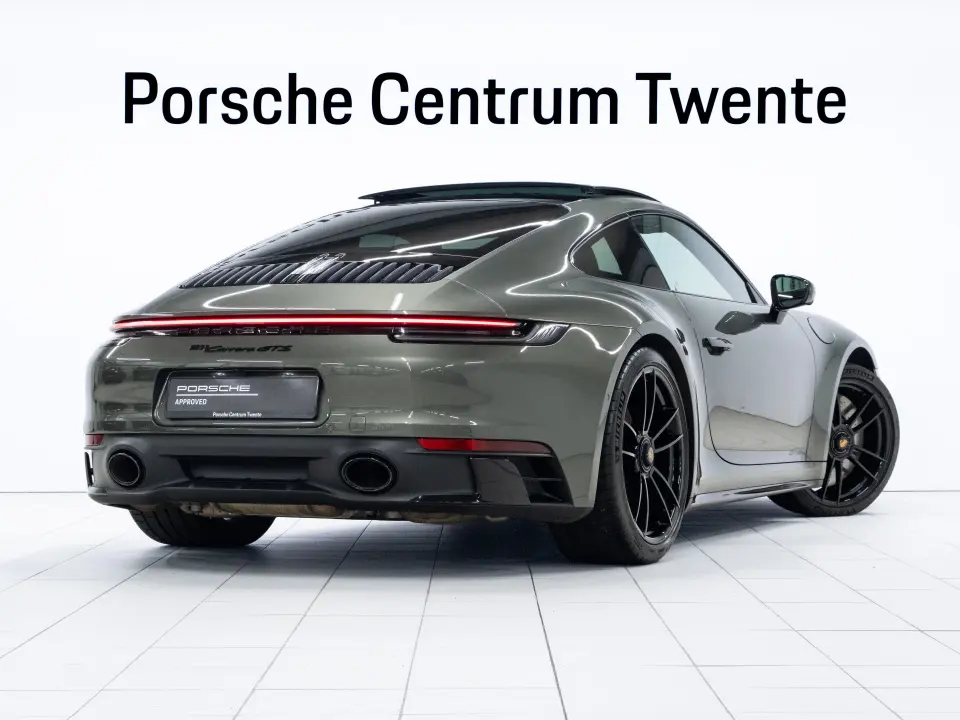 Porsche 911 Carrera GTS