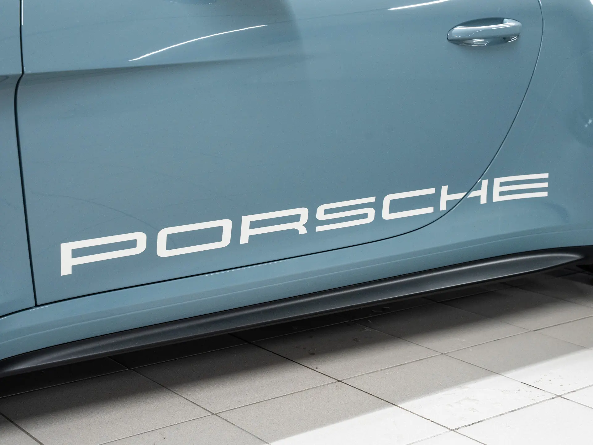 911 S/T