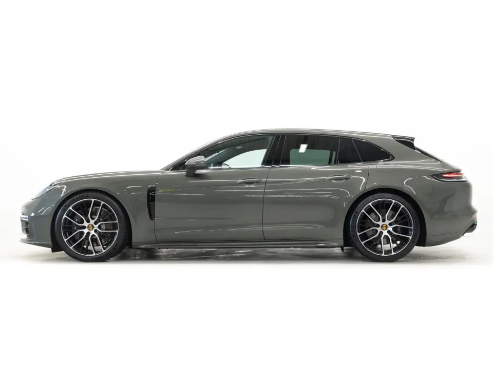 Porsche Panamera 4 E-Hybrid Sport Turismo Platinum Edition