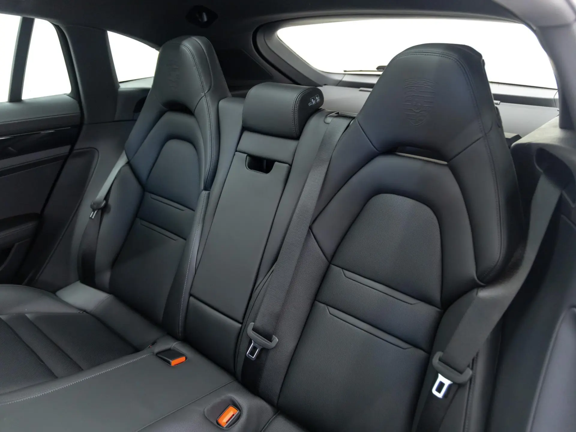 Panamera 4 E-Hybrid Sport Turismo Platinum Edition