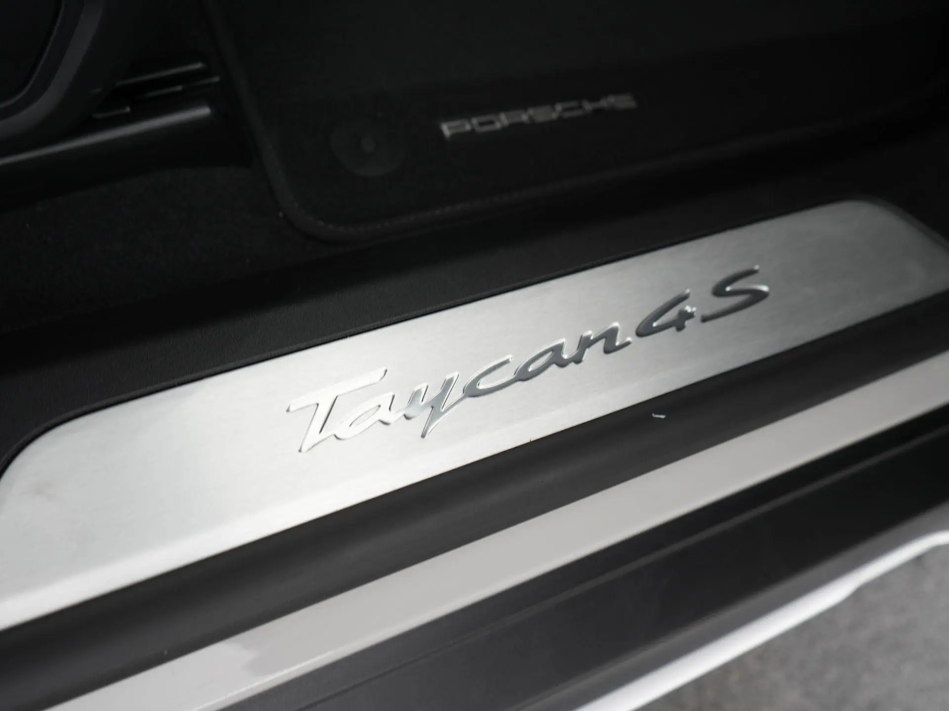 Taycan Cross Turismo 4S 105 kWh