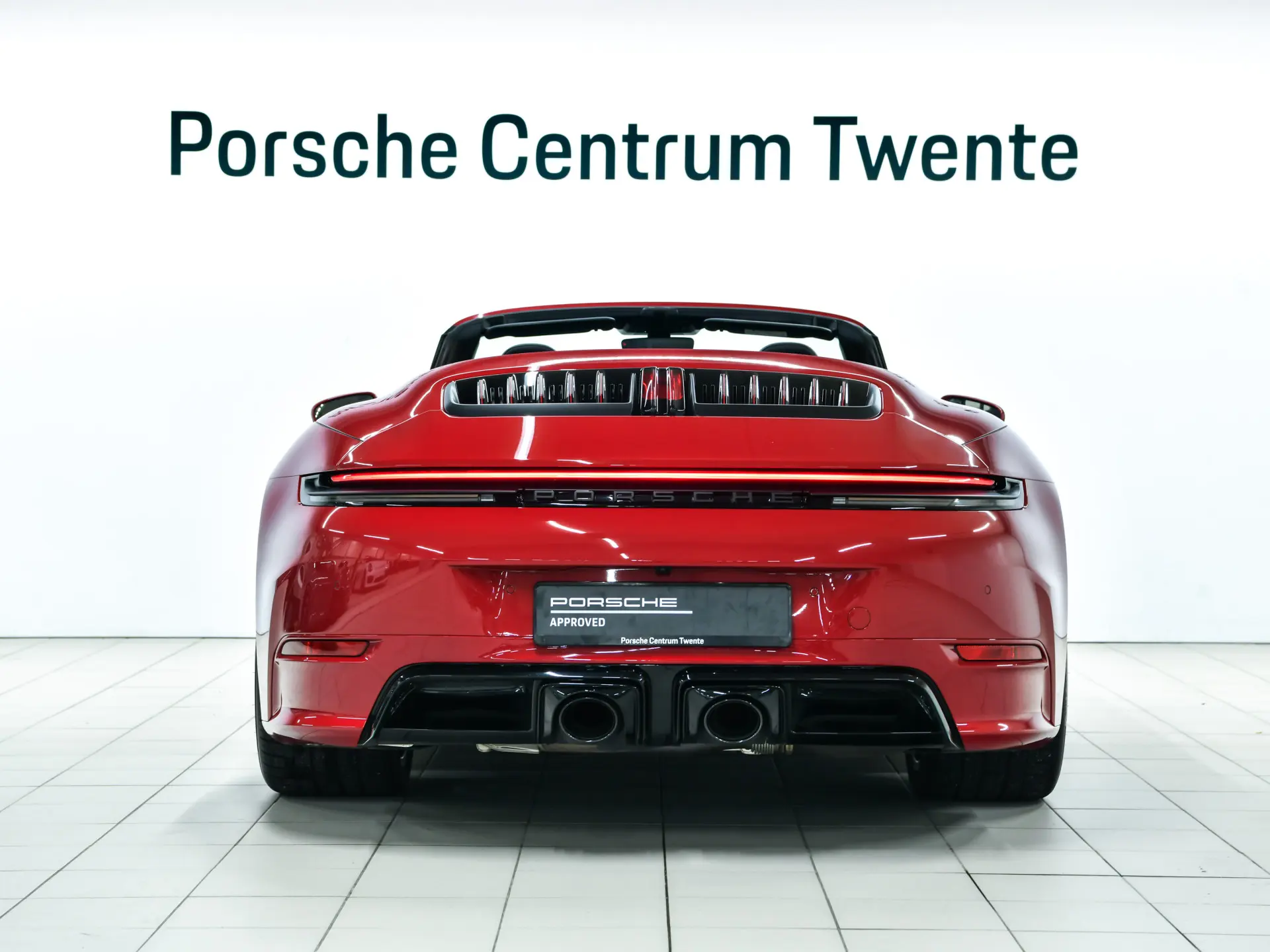 911 Carrera 4 GTS Cabriolet