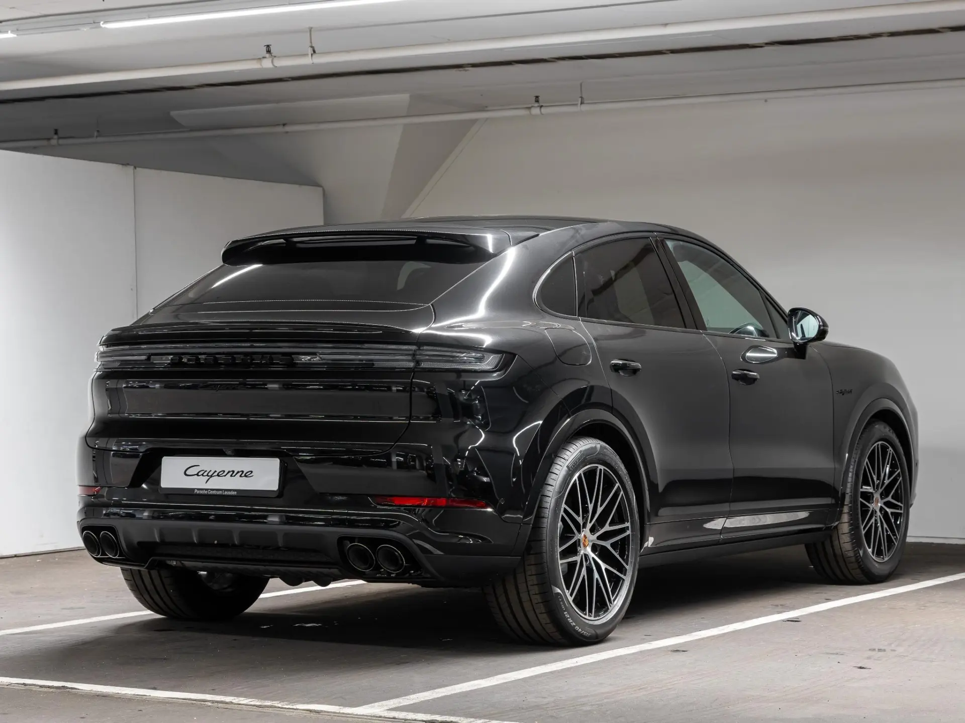 Cayenne Coupé 3.0 E-Hybrid Black Edition