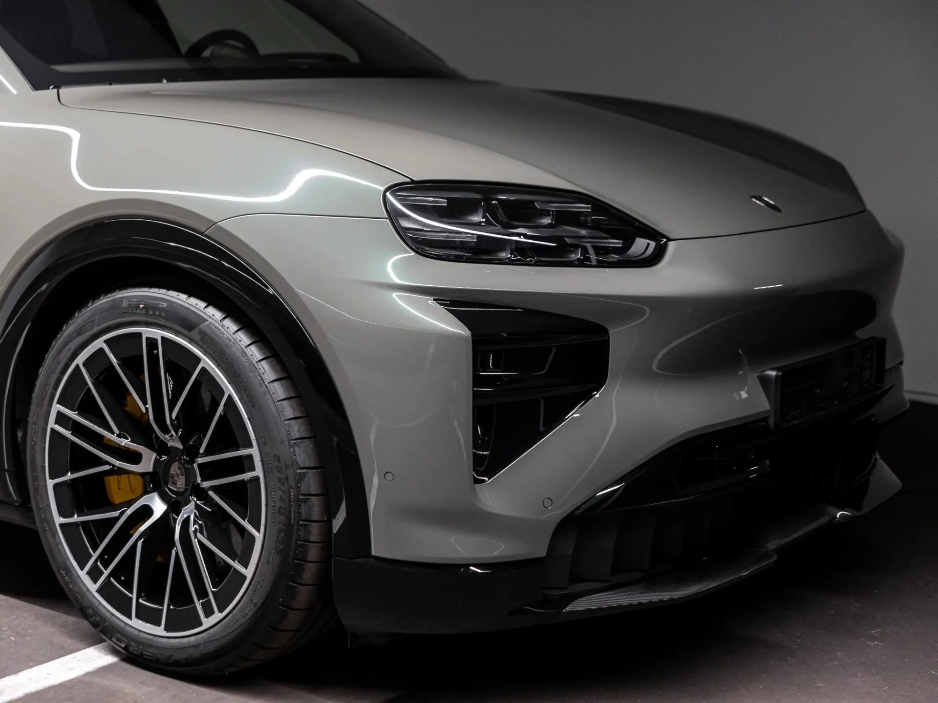 Cayenne Electric Turbo
