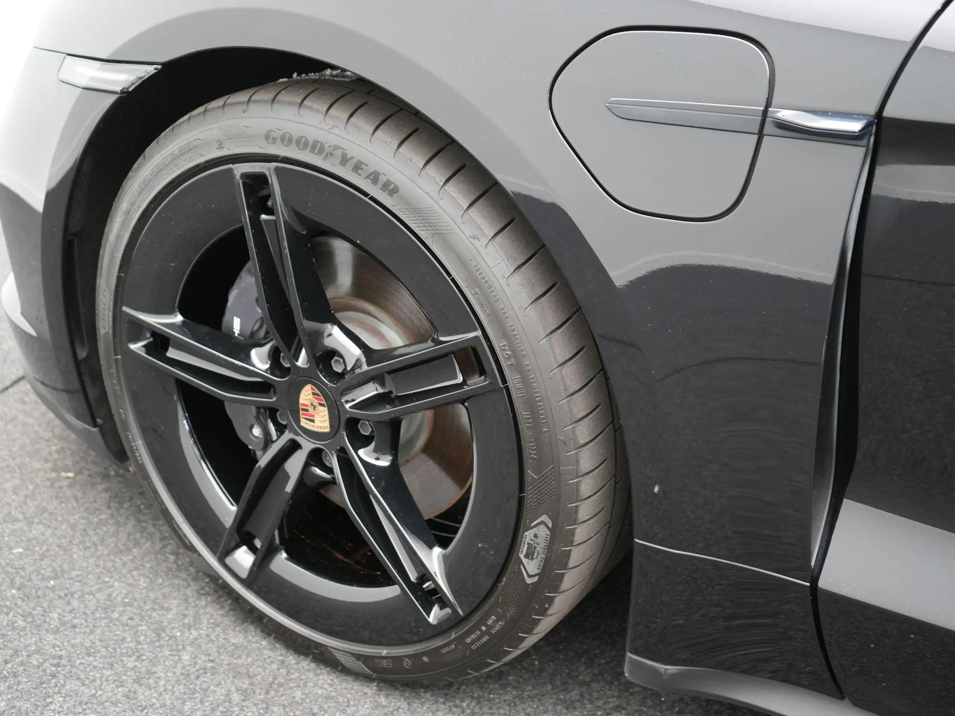 Taycan Sport Turismo 89 kWh