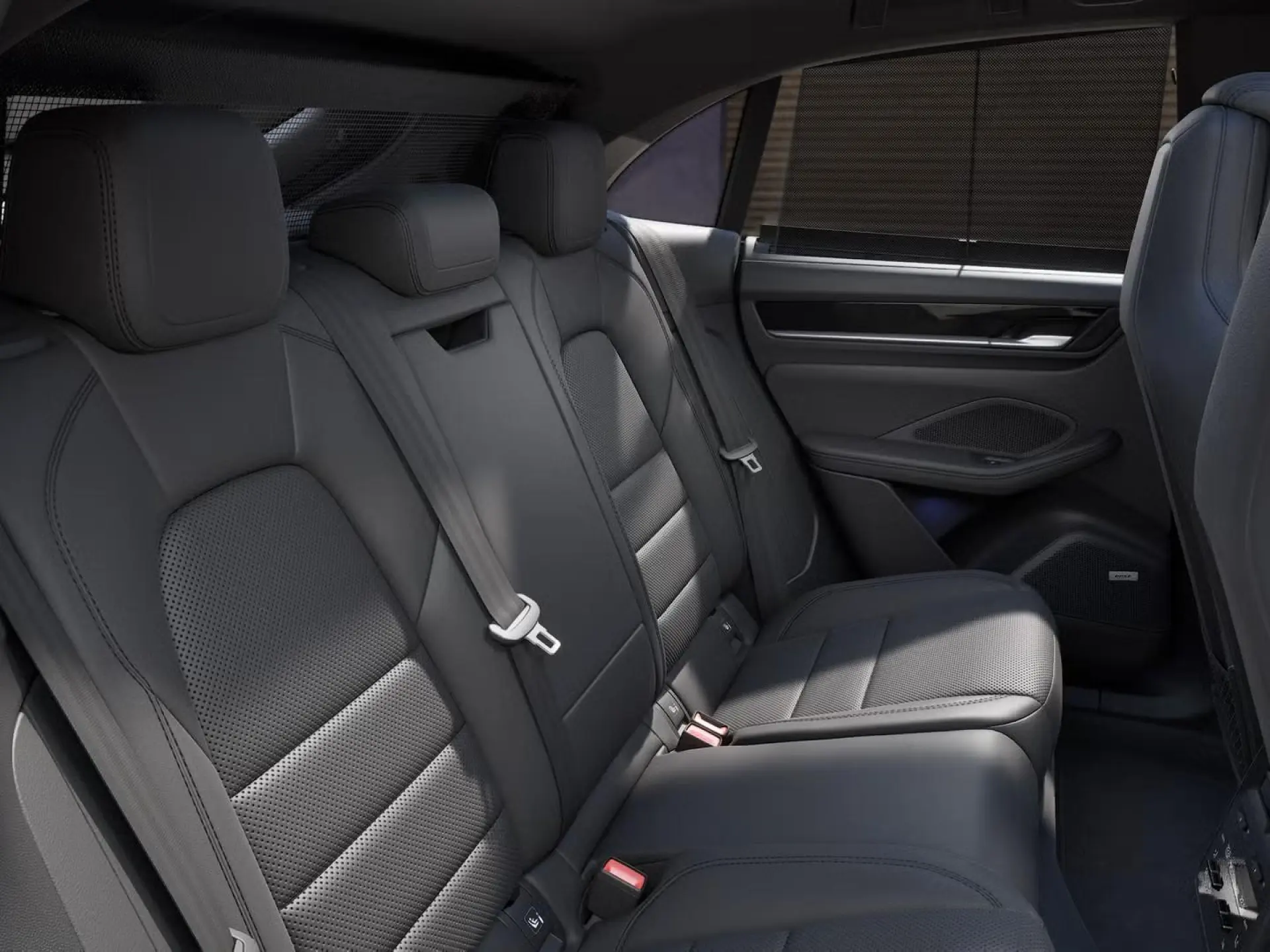 Macan 4