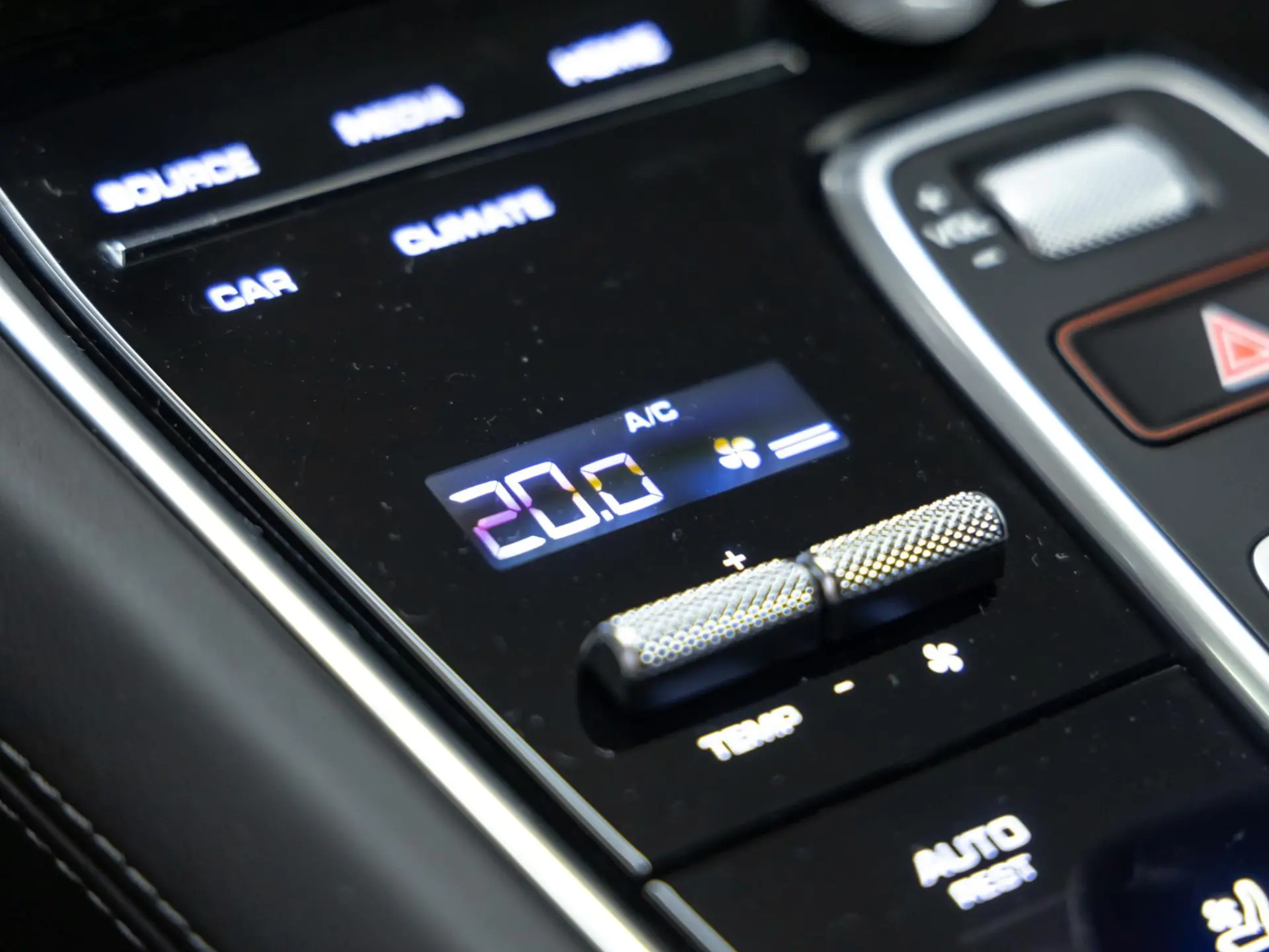 Panamera 4 E-Hybrid Sport Turismo Platinum Edition