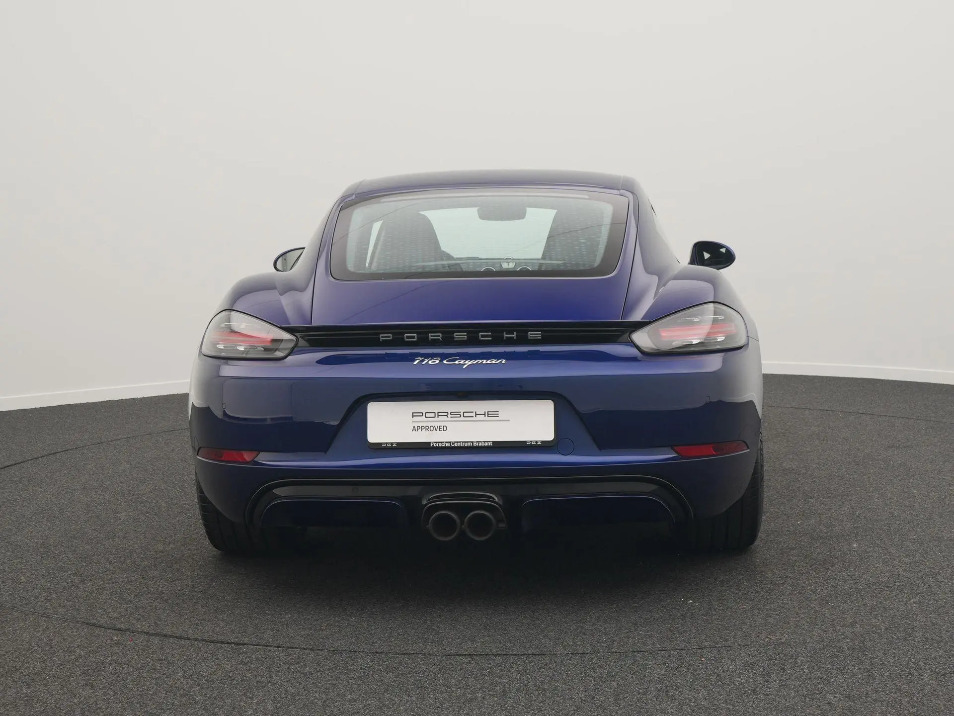 718 Cayman