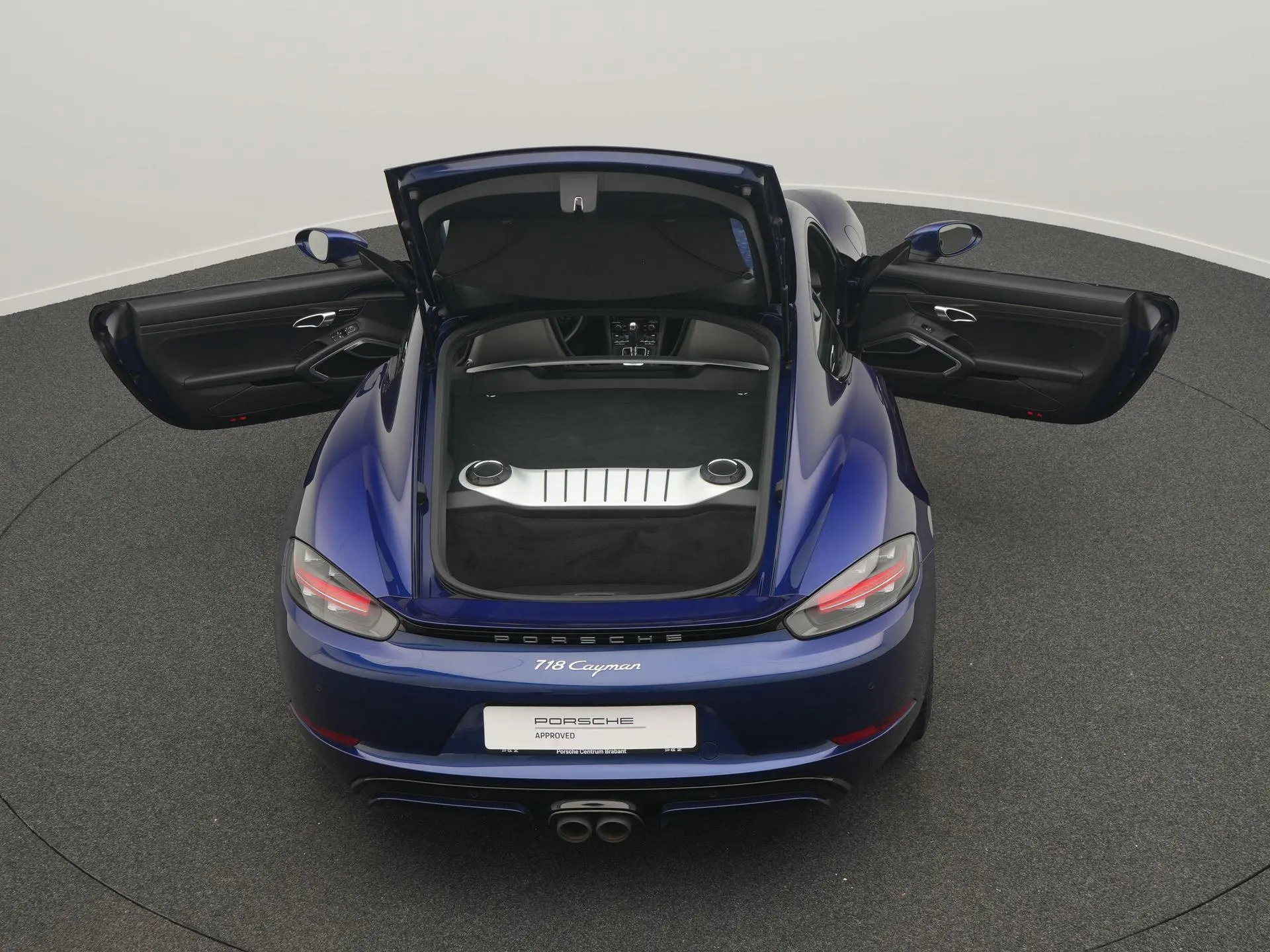 718 Cayman