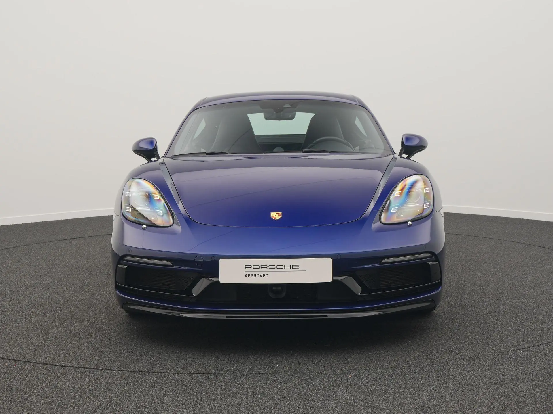 718 Cayman