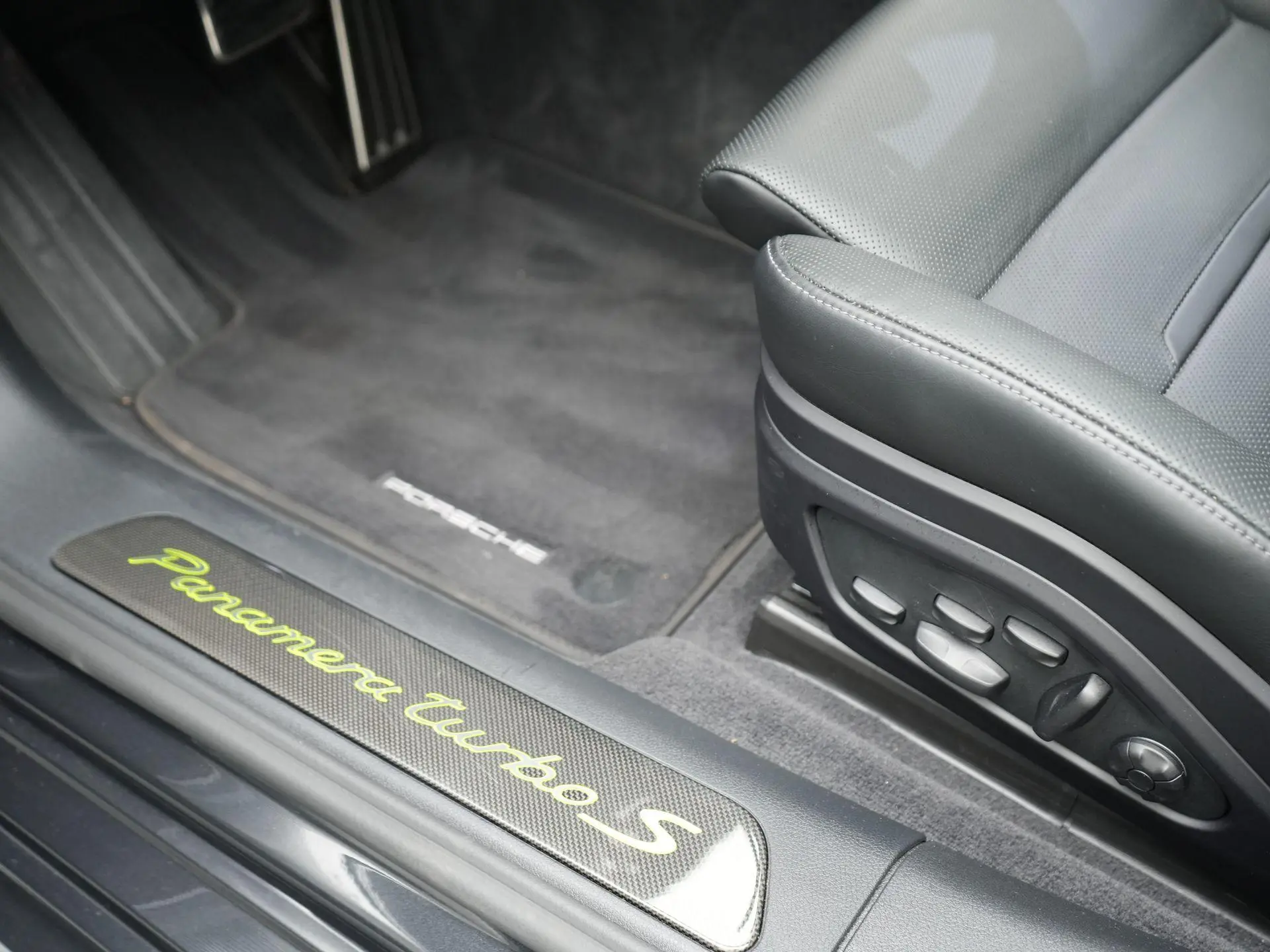 Panamera Sport Turismo 4.0 Turbo S E-Hybrid