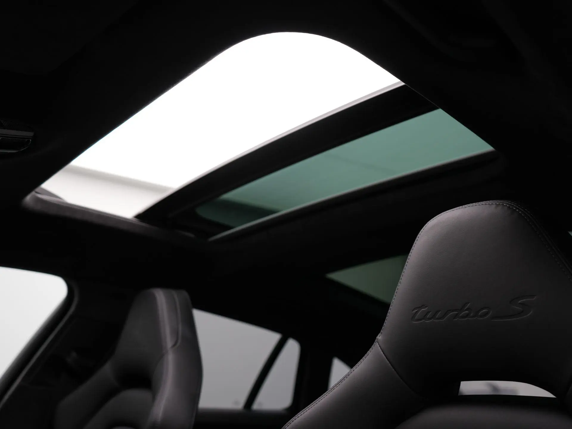 Panamera Sport Turismo 4.0 Turbo S E-Hybrid