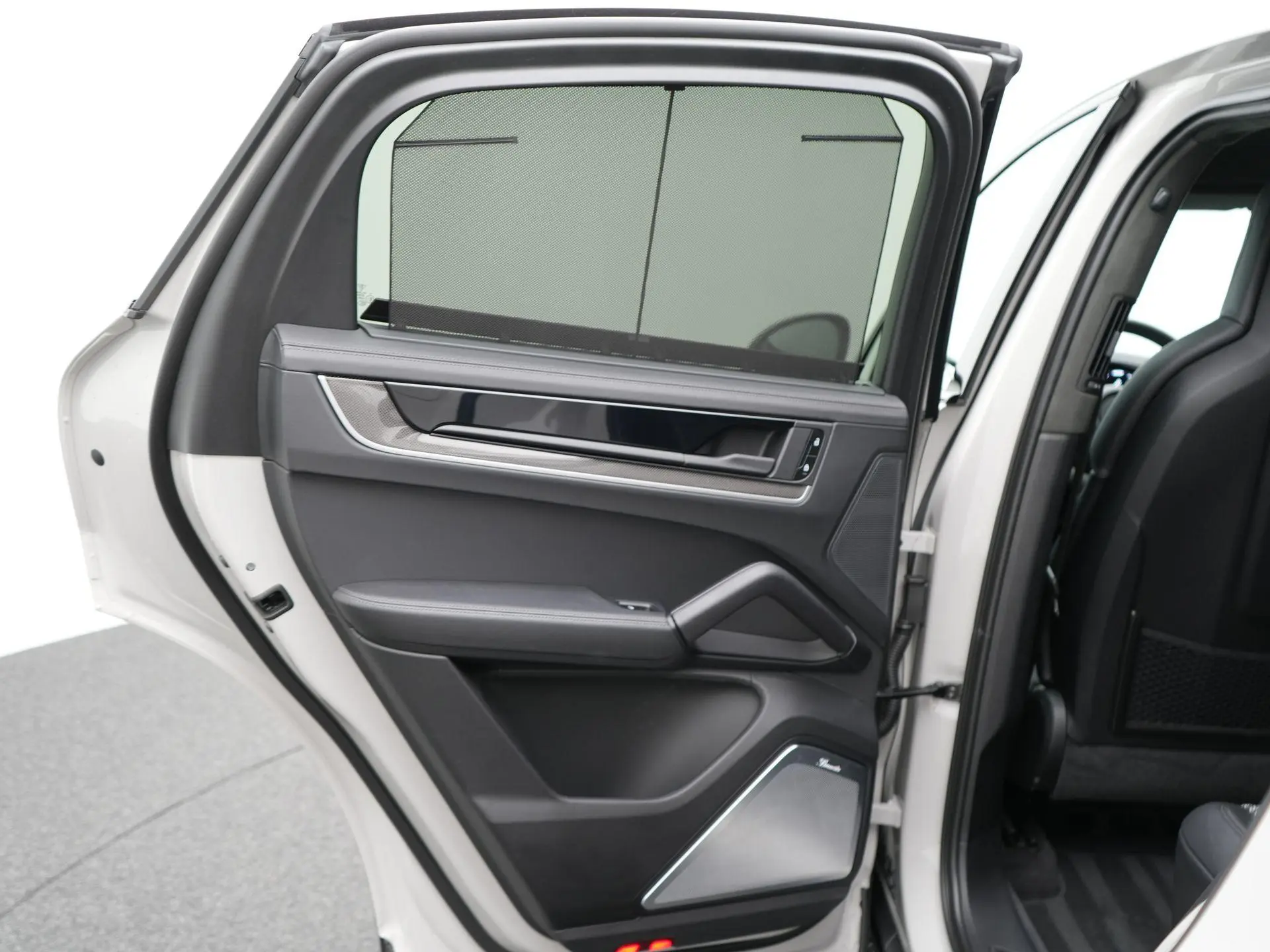 Cayenne E-Hybrid Coupé Lightweight Package