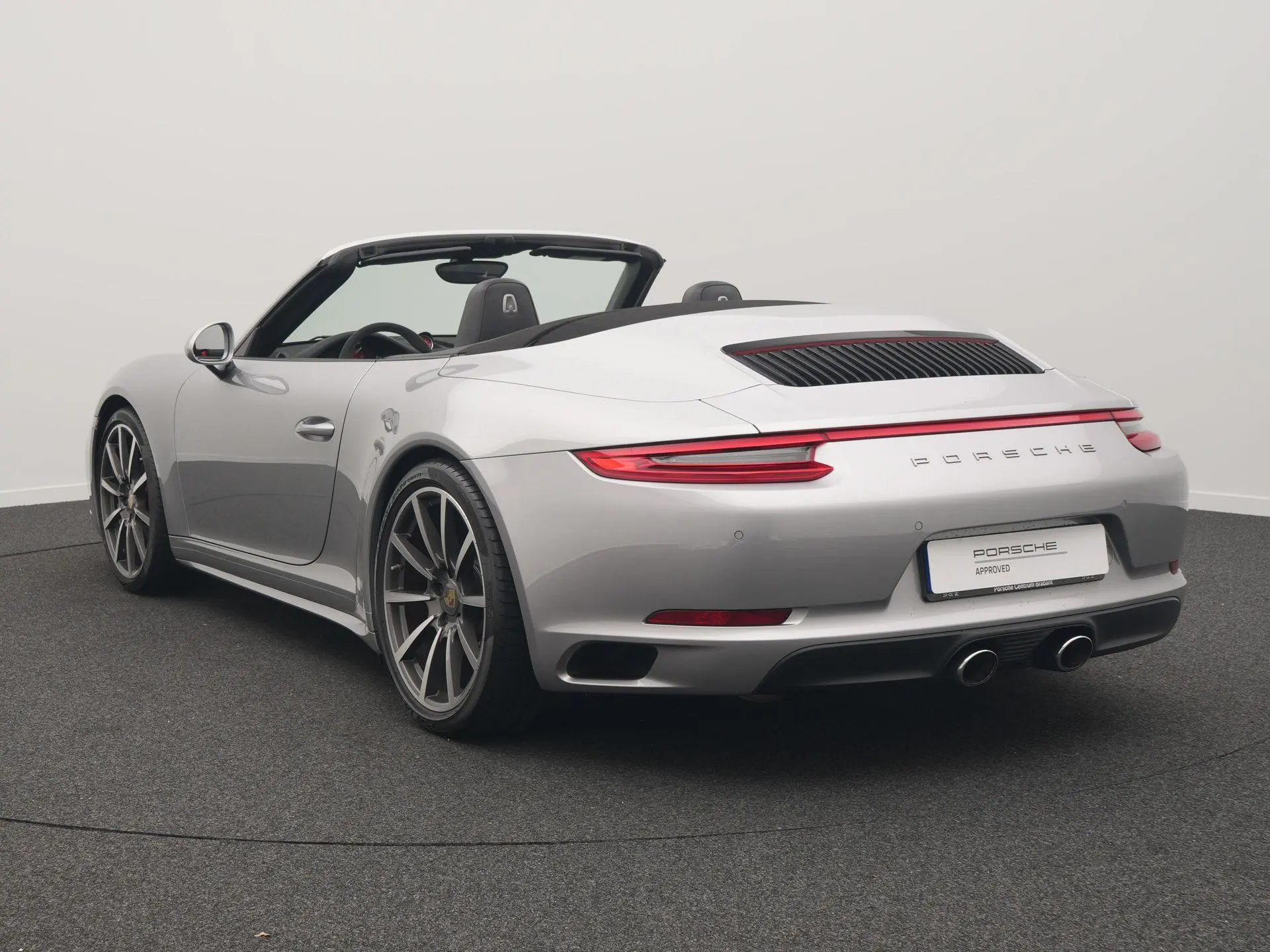 911 Carrera 4 Cabriolet