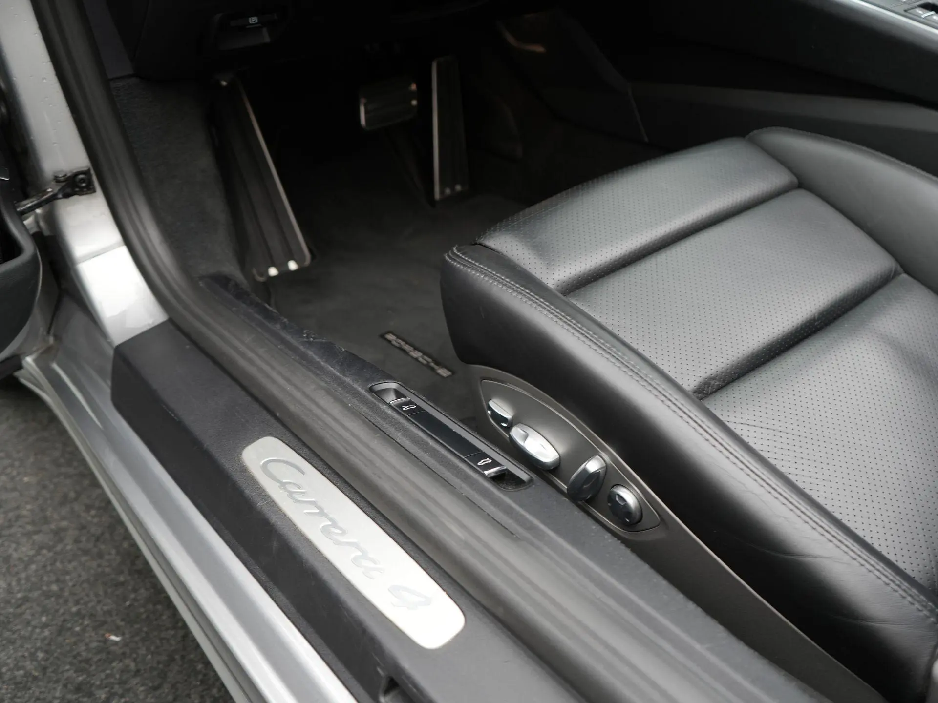 911 Carrera 4 Cabriolet