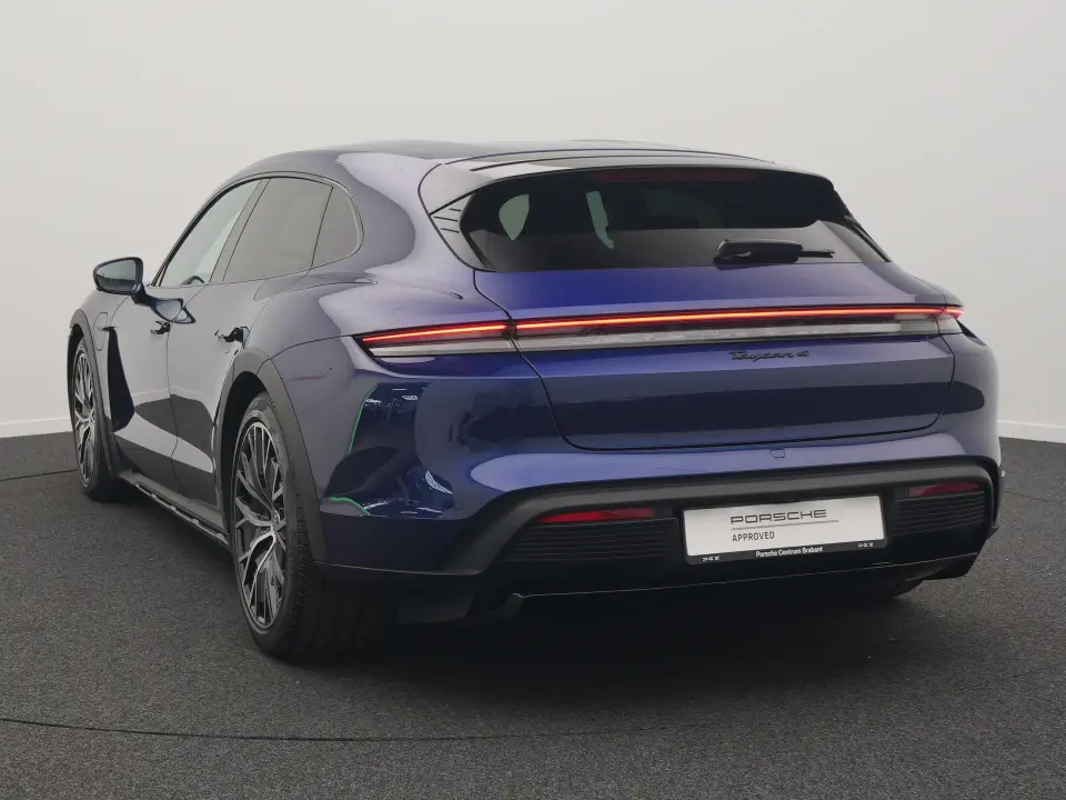 Porsche Taycan Cross Turismo 4 93 kWh