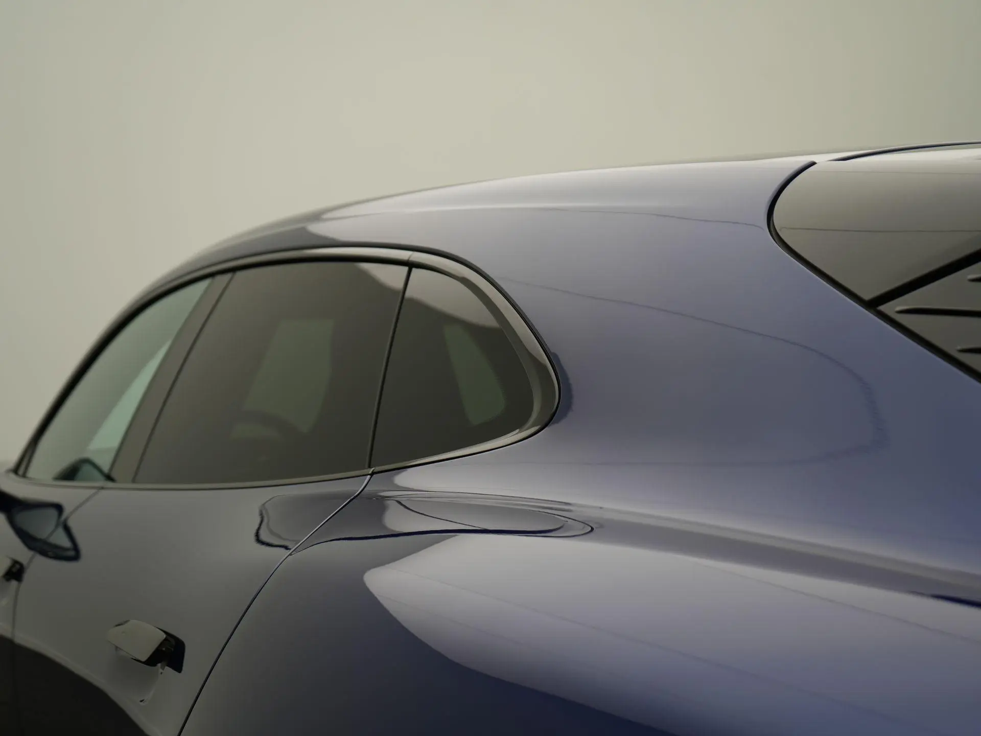 Taycan Cross Turismo 4 93 kWh