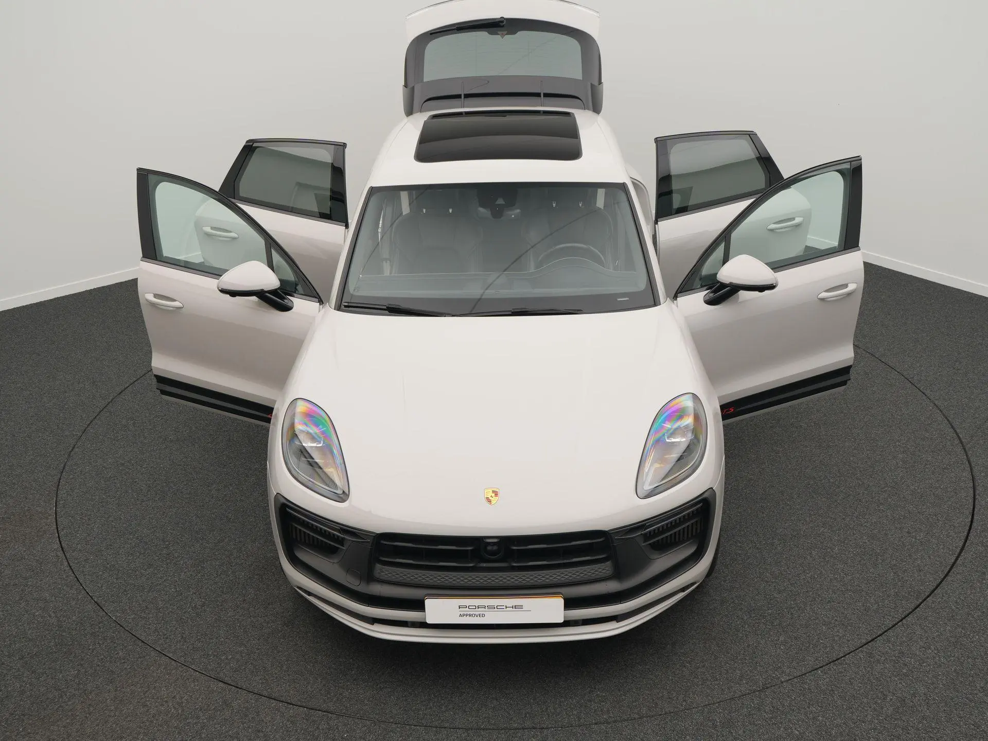 Macan GTS