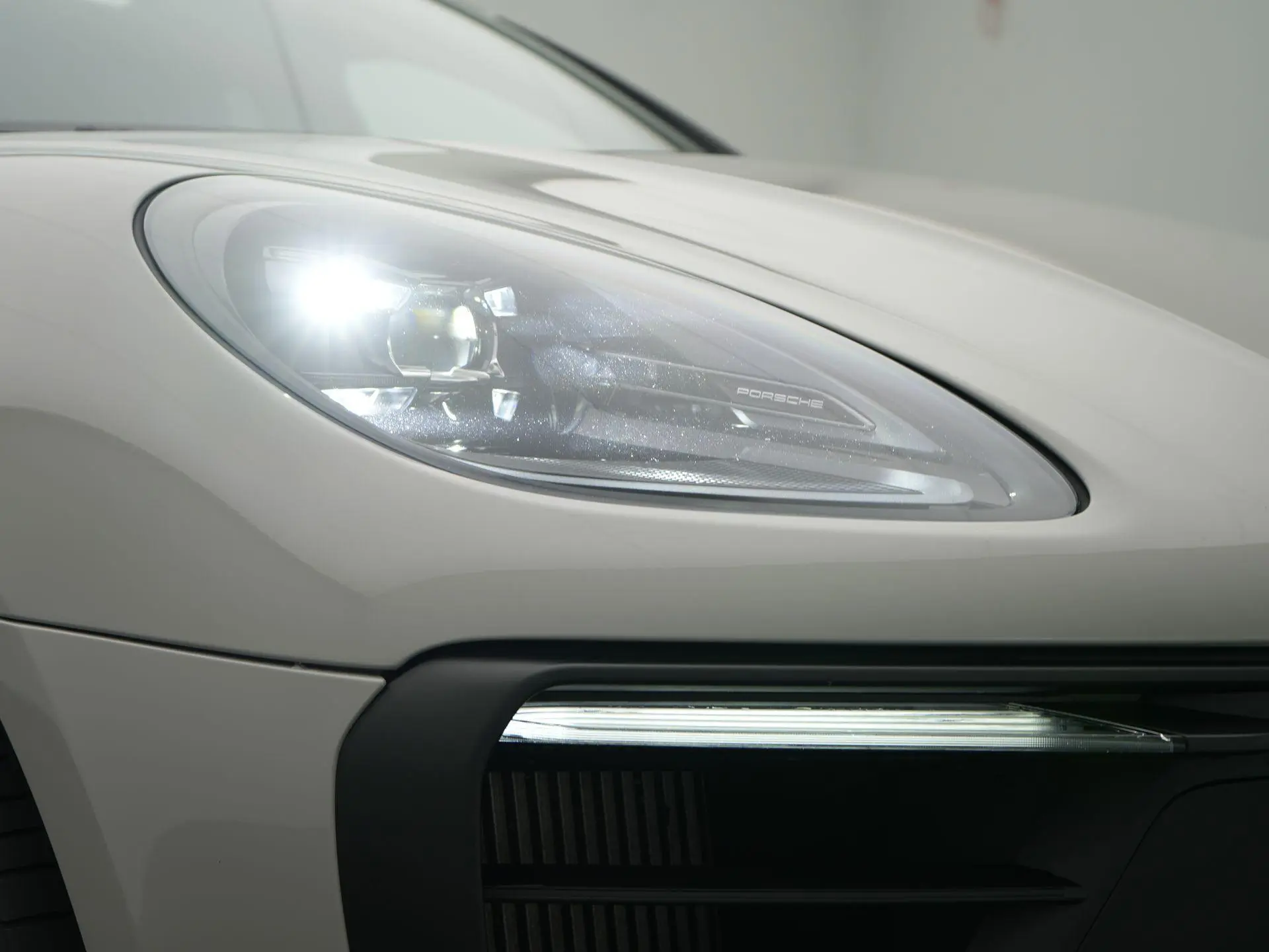 Macan GTS