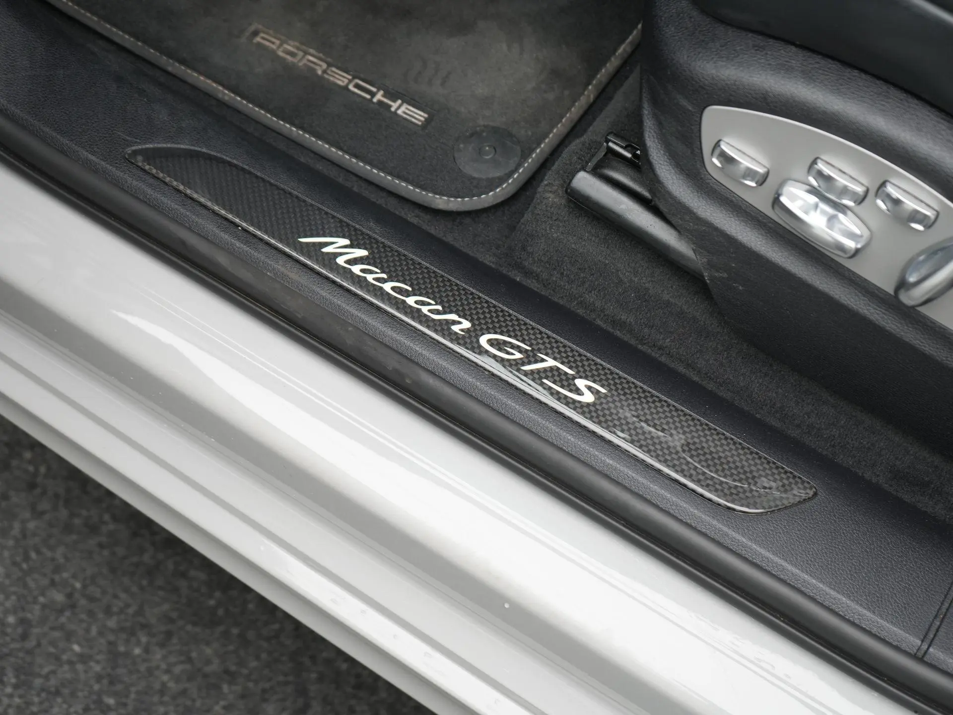 Macan GTS