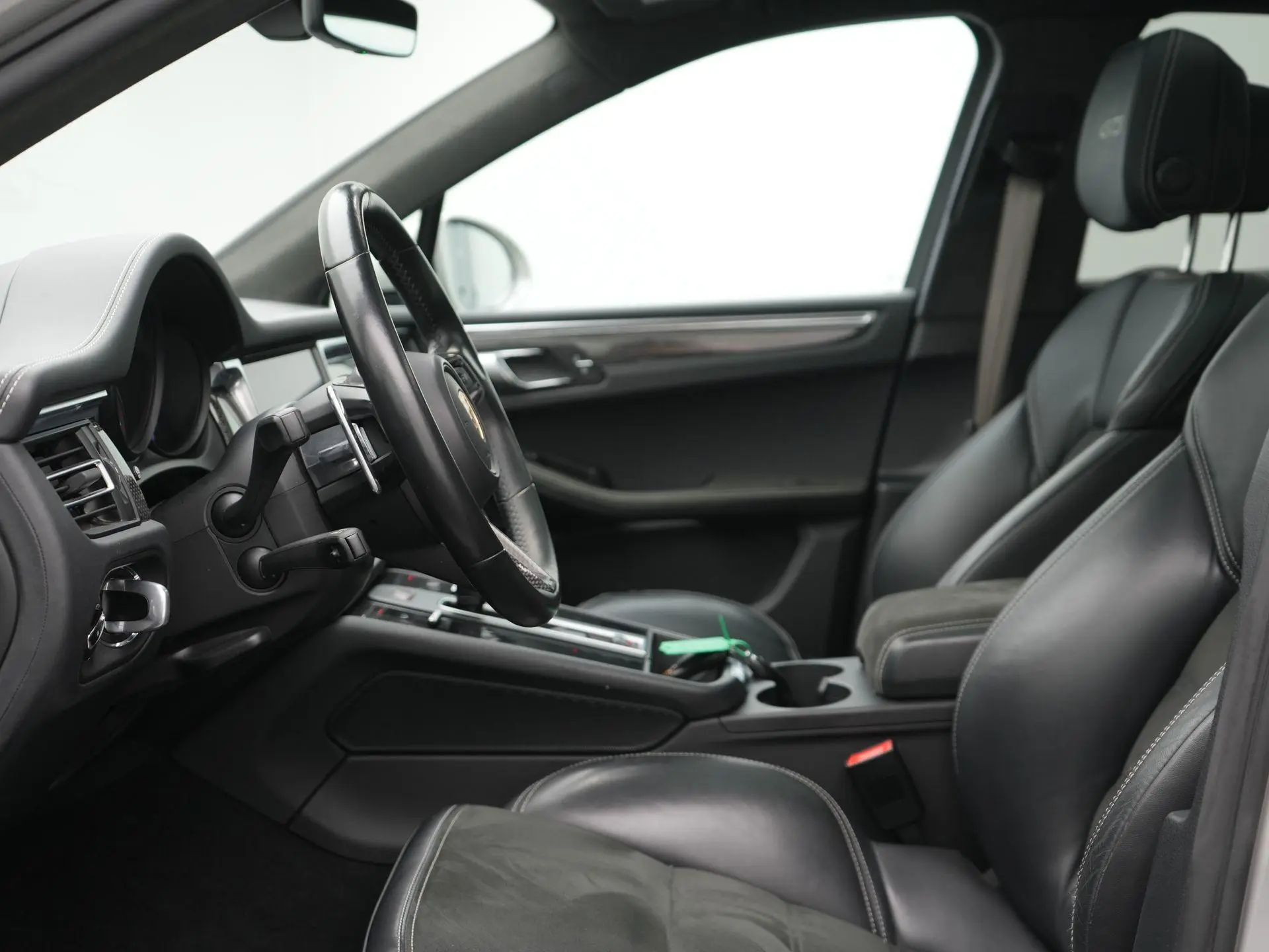 Macan GTS