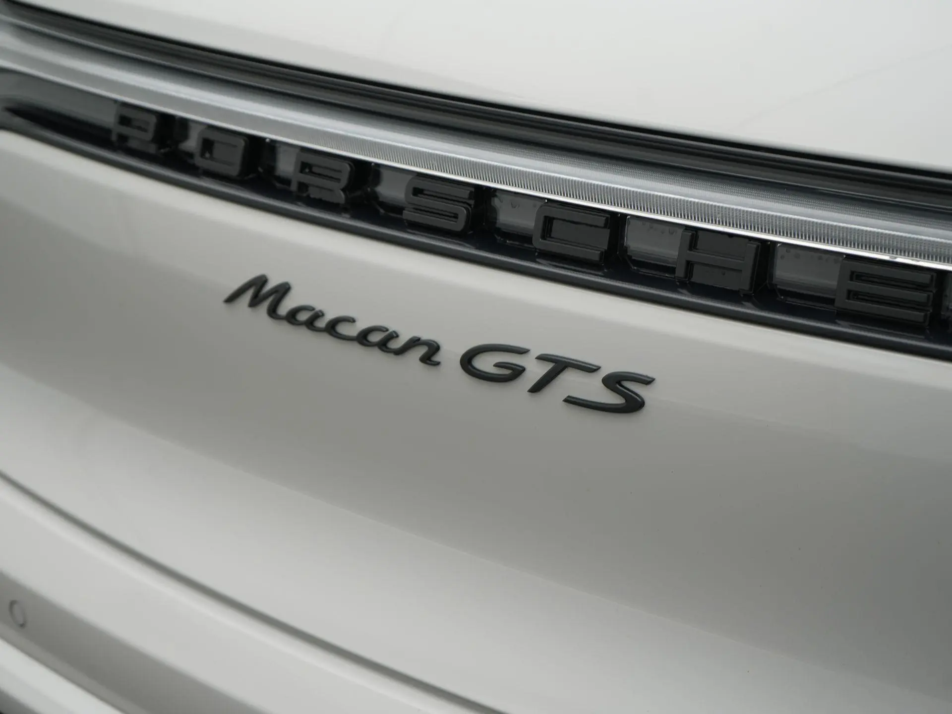 Macan GTS
