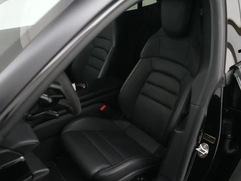 Taycan 4S Cross Turismo