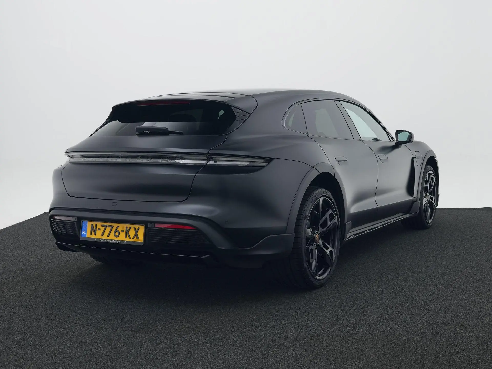 Taycan 4S Cross Turismo