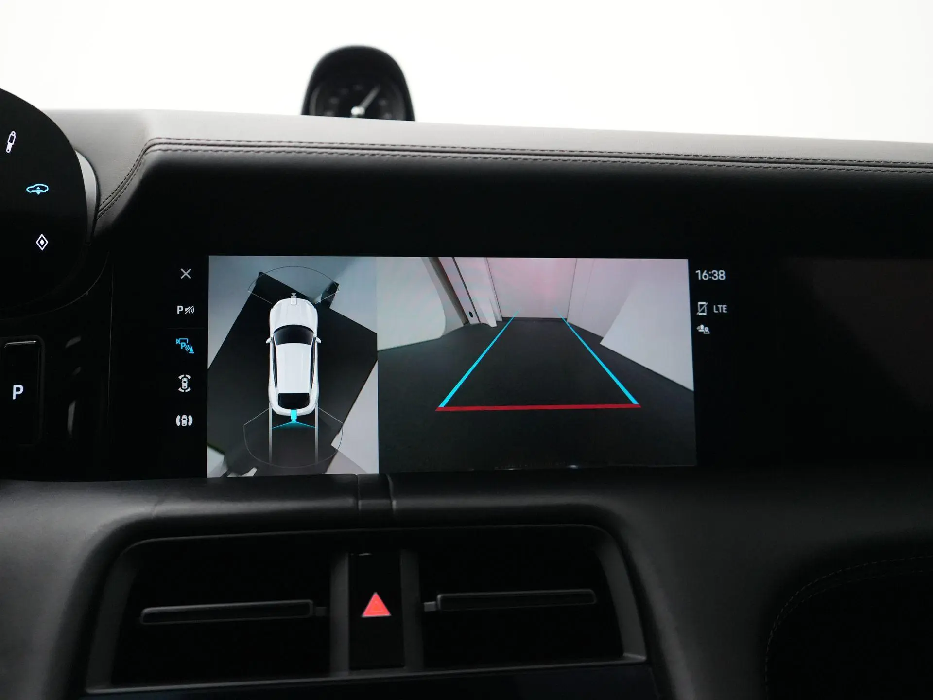 Taycan 4S Cross Turismo