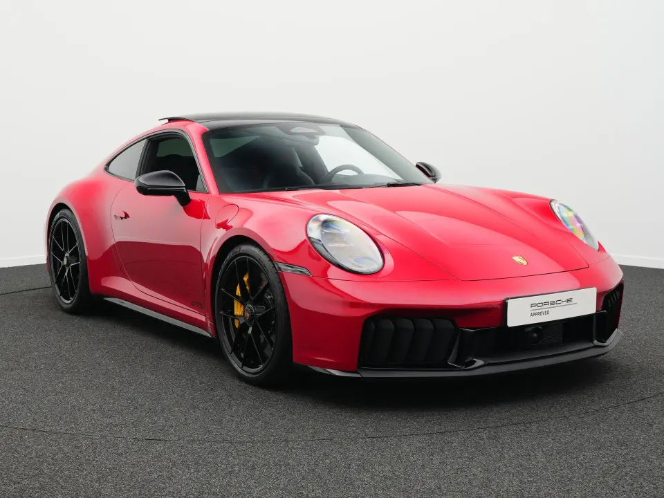 Porsche 911 Carrera 4 GTS