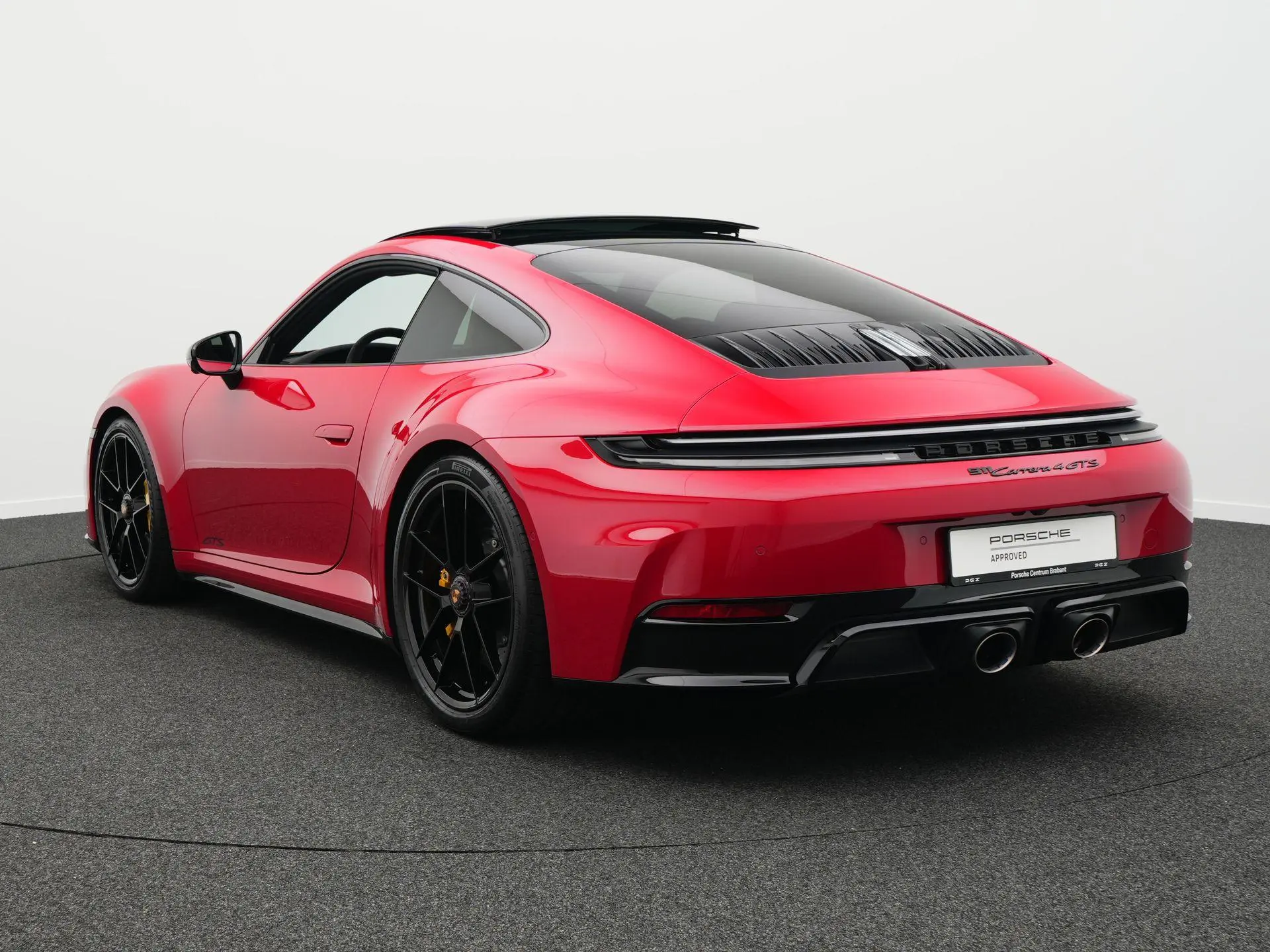 911 Carrera 4 GTS