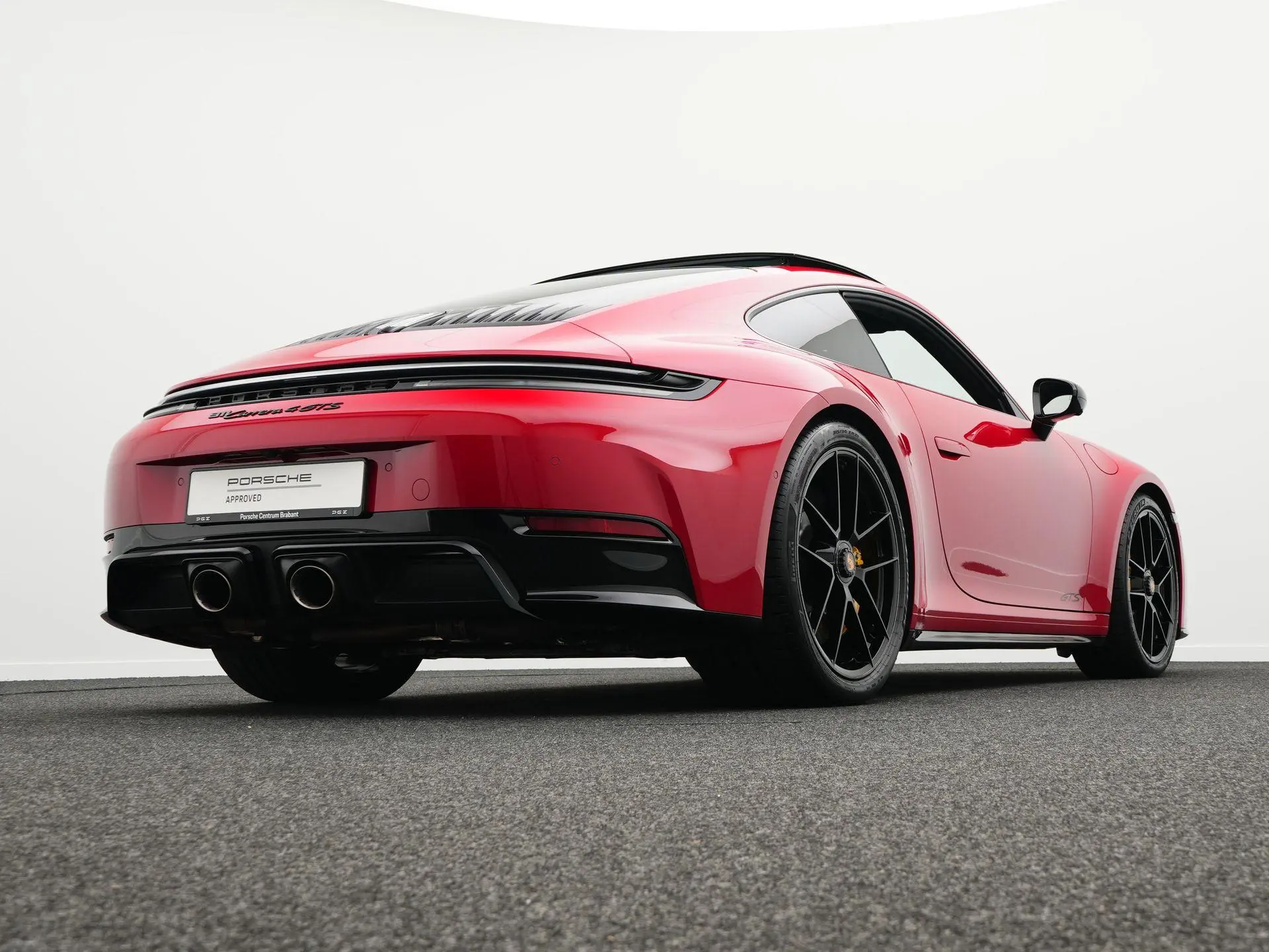 911 Carrera 4 GTS