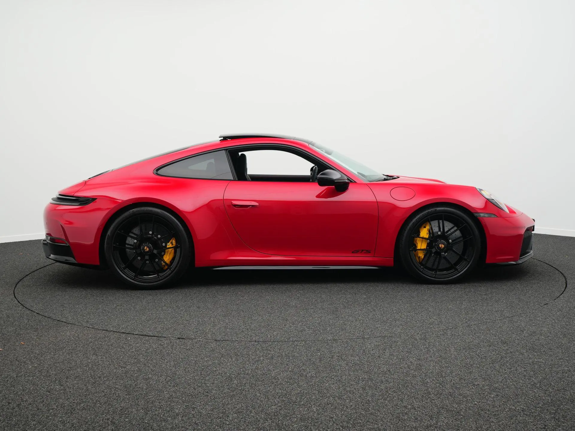 911 Carrera 4 GTS