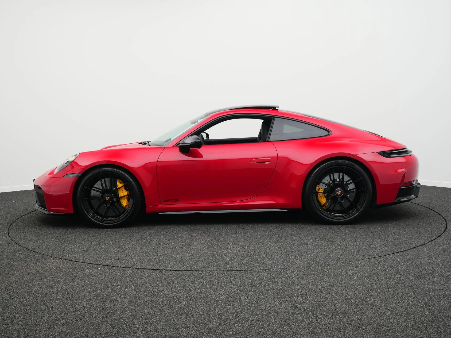 911 Carrera 4 GTS