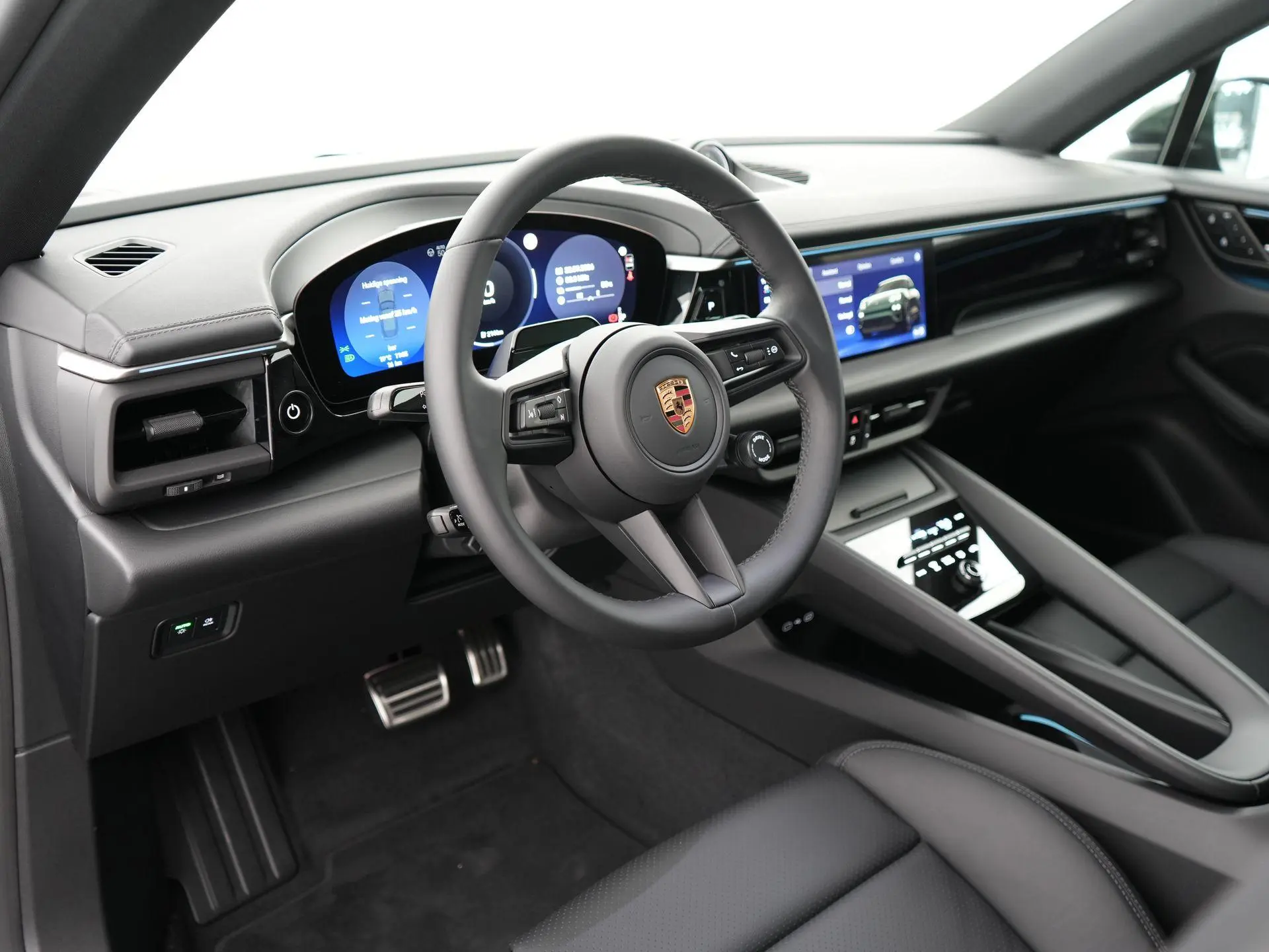 Macan 4 100 kWh