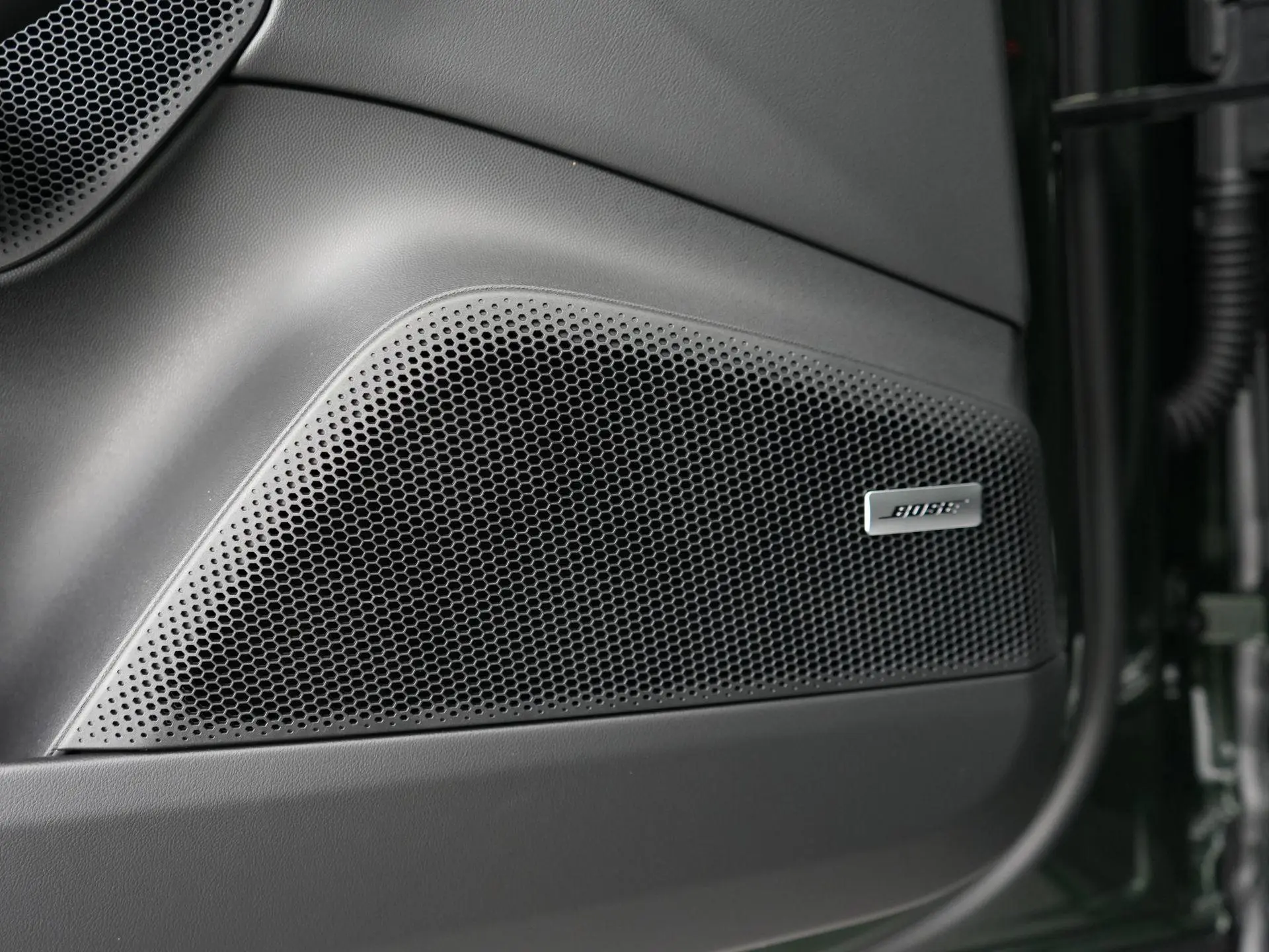 Macan 4 100 kWh