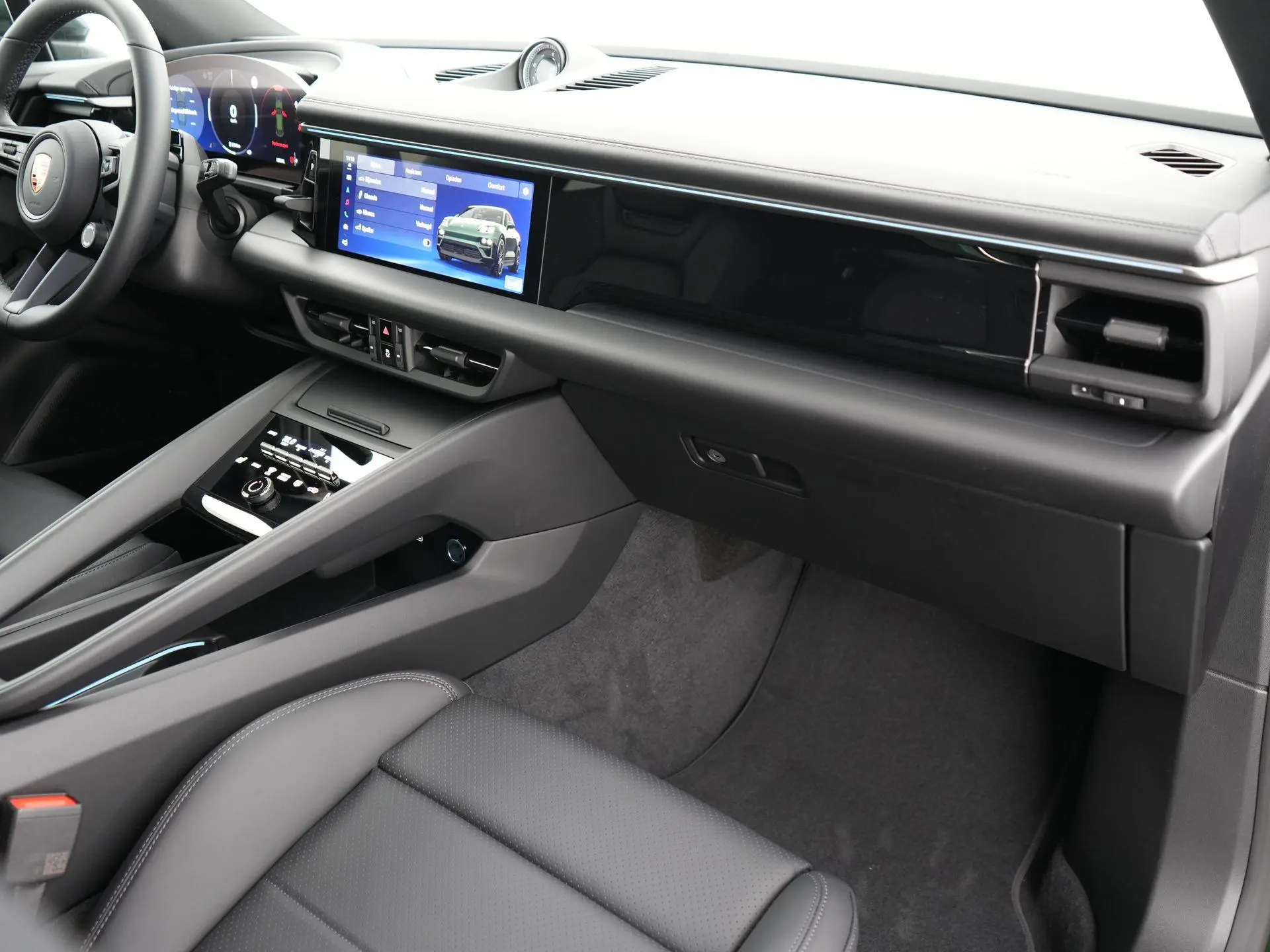 Macan 4 100 kWh
