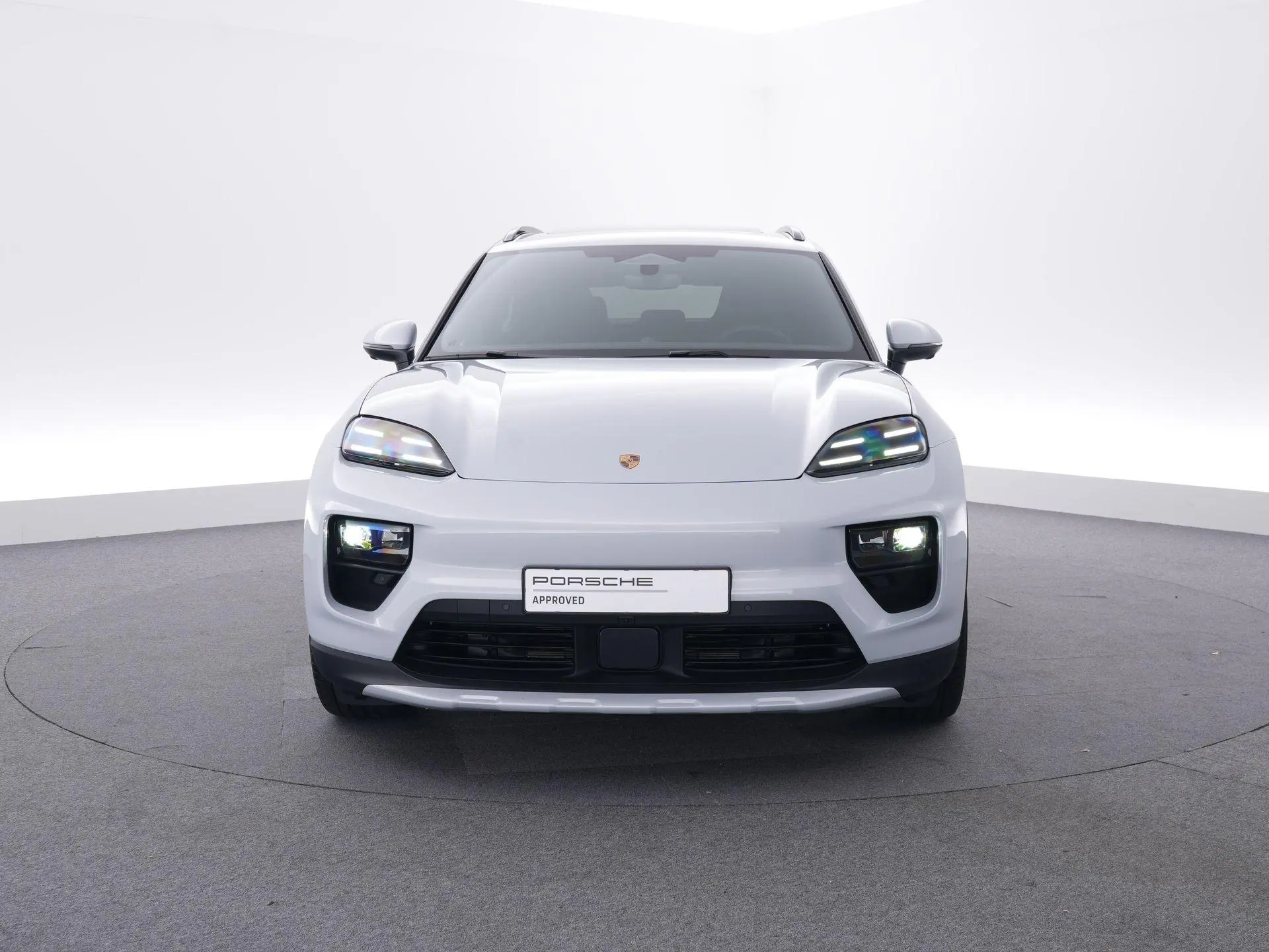 Macan 4 100 kWh