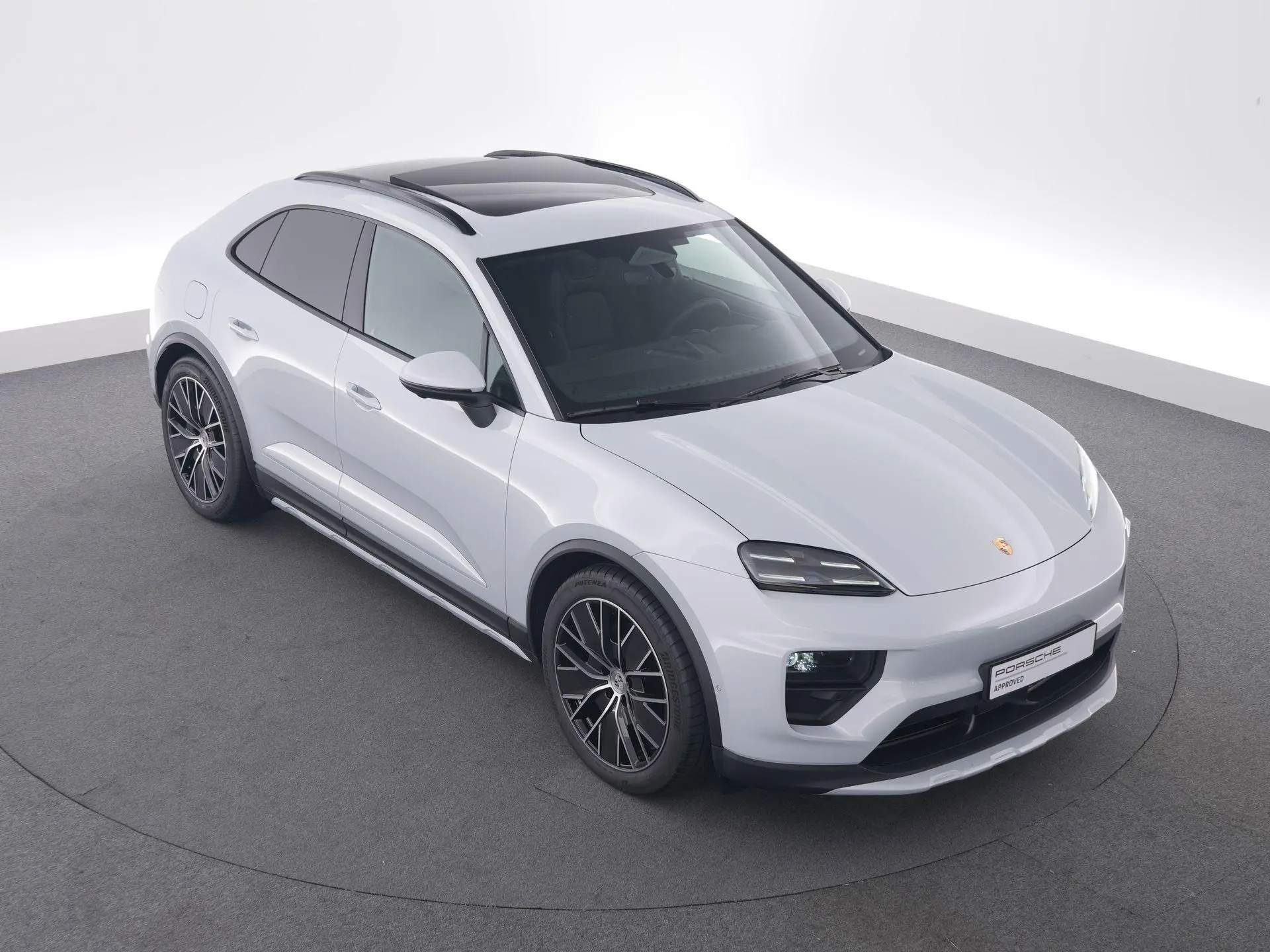 Macan 4 100 kWh